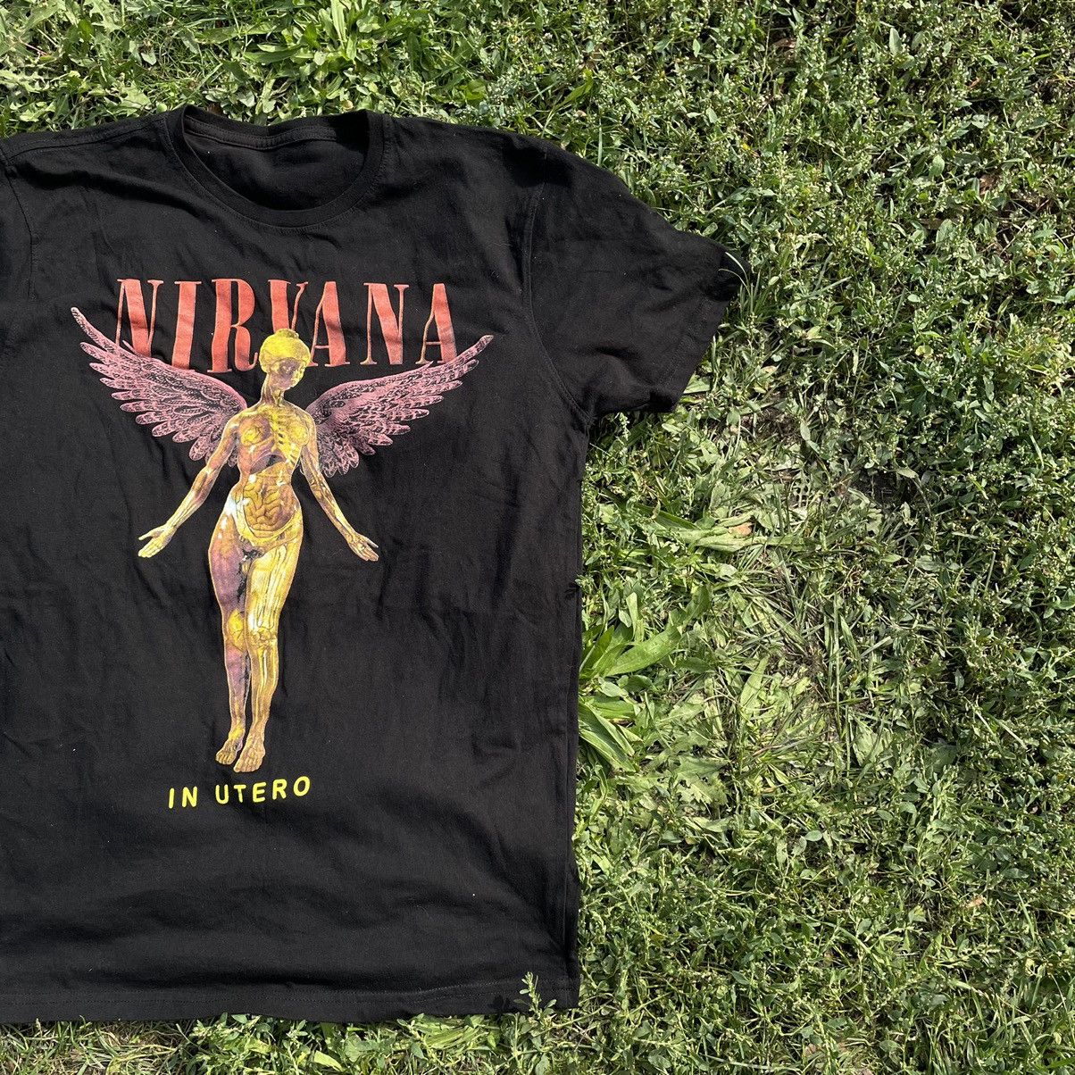 Band Tees Vintage Y2K Kurt Cobain Face Nirvana Print Band Streetwear Size US S / EU 44-46 / 1 - 2 Thumbnail