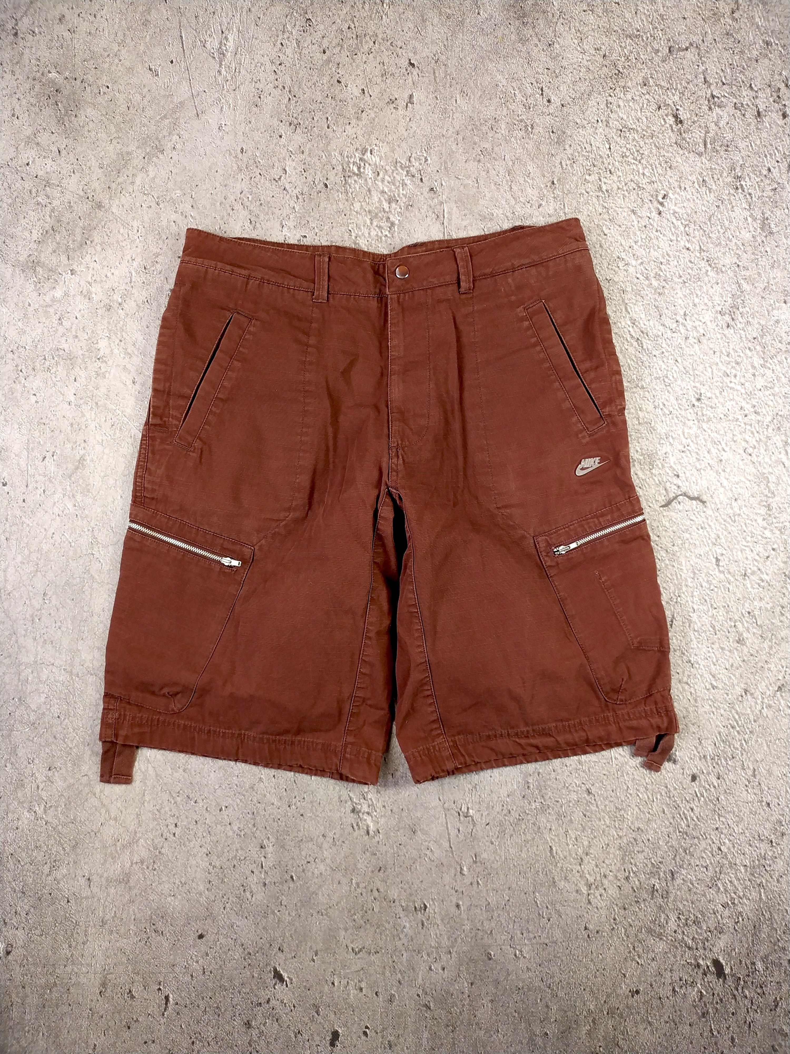 Nike × Vintage NIKE Y2K PARACHUTE CARGO SHORTS Size US 34 / EU 50 - 1 Thumbnail