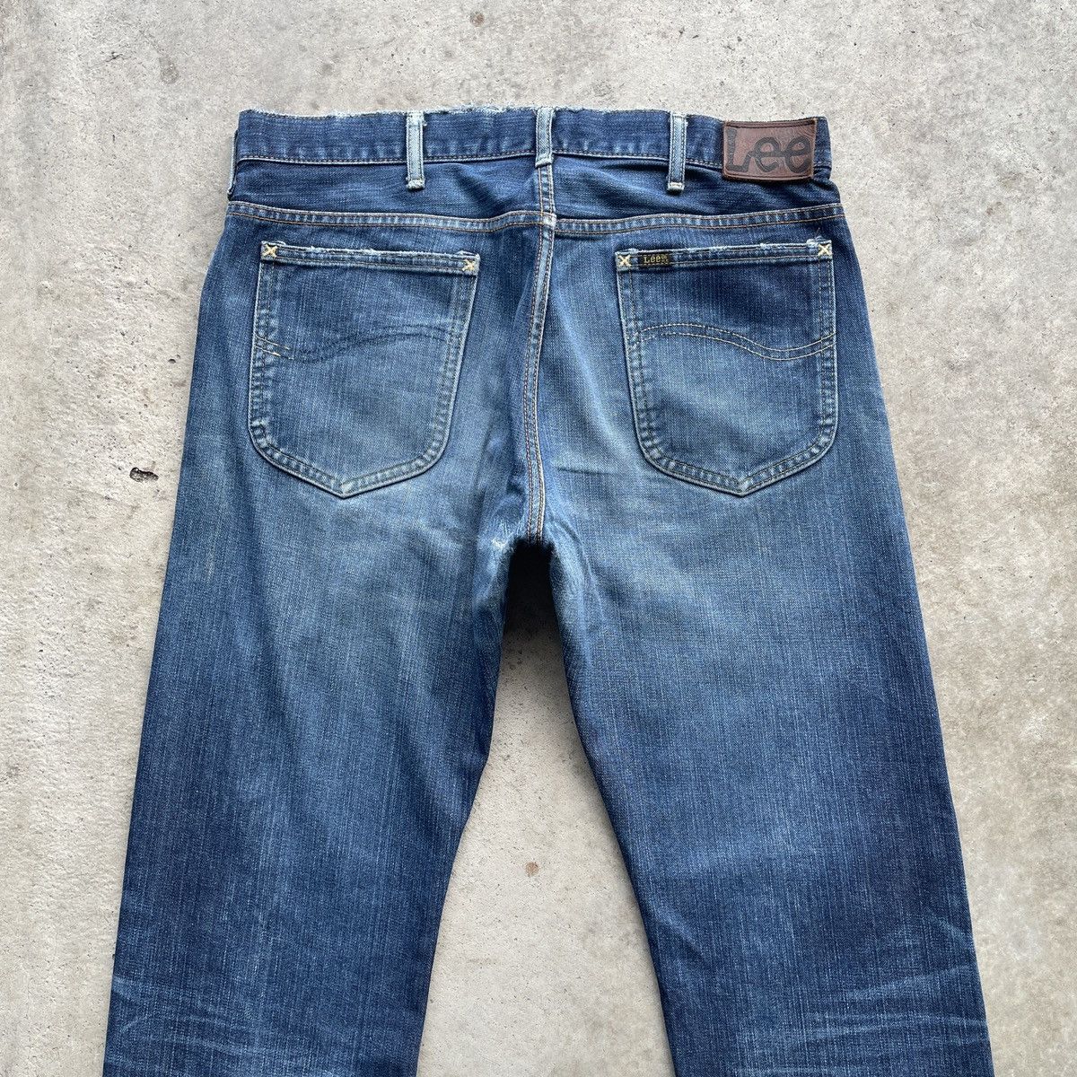 Japanese Brand Vintage Lee Faded Denim Jeans Pants W33x32 Size US 33 - 12 Thumbnail