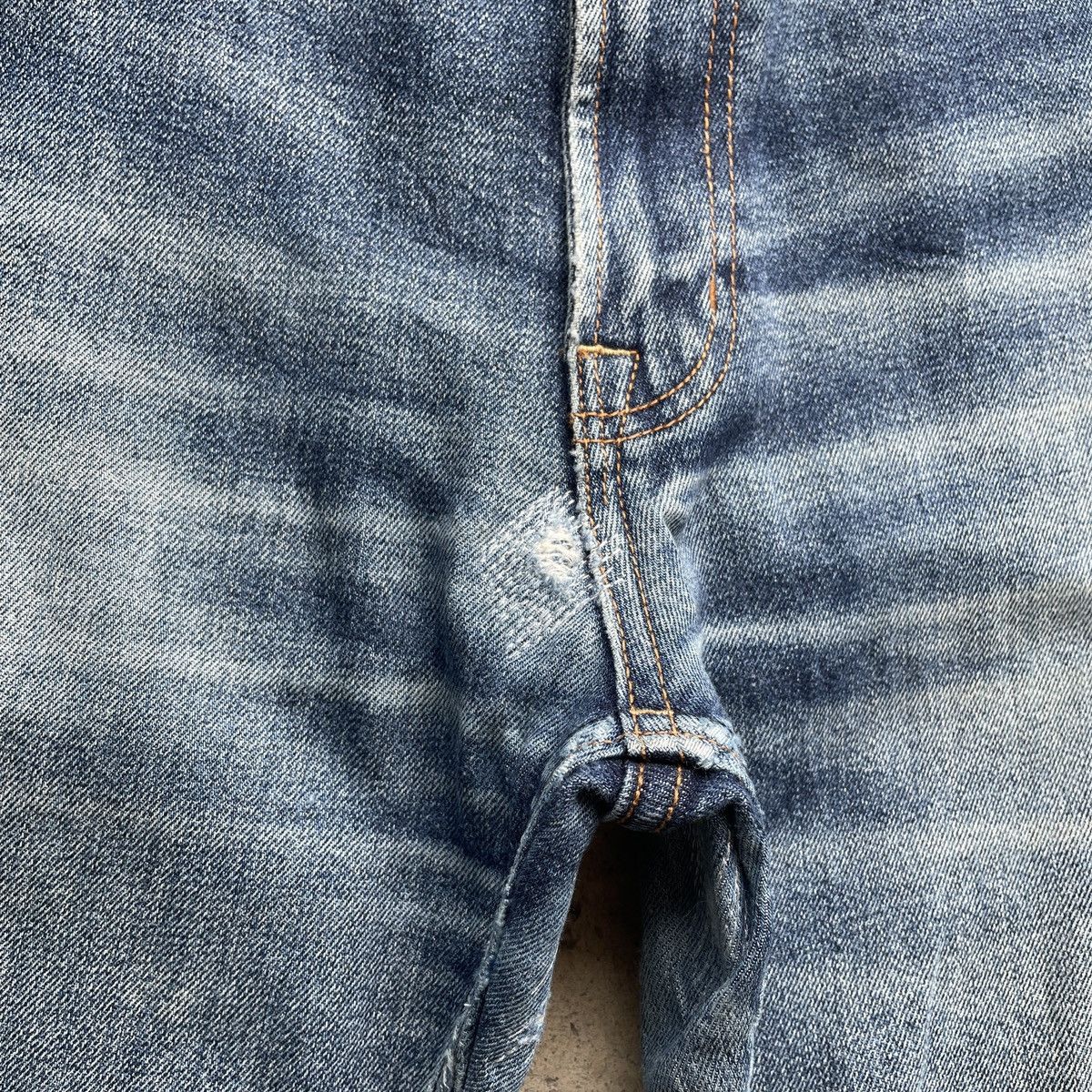 Japanese Brand Vintage Navy Jeans Faded Denim Pants Distressed W32 Size US 32 / EU 48 - 10 Thumbnail