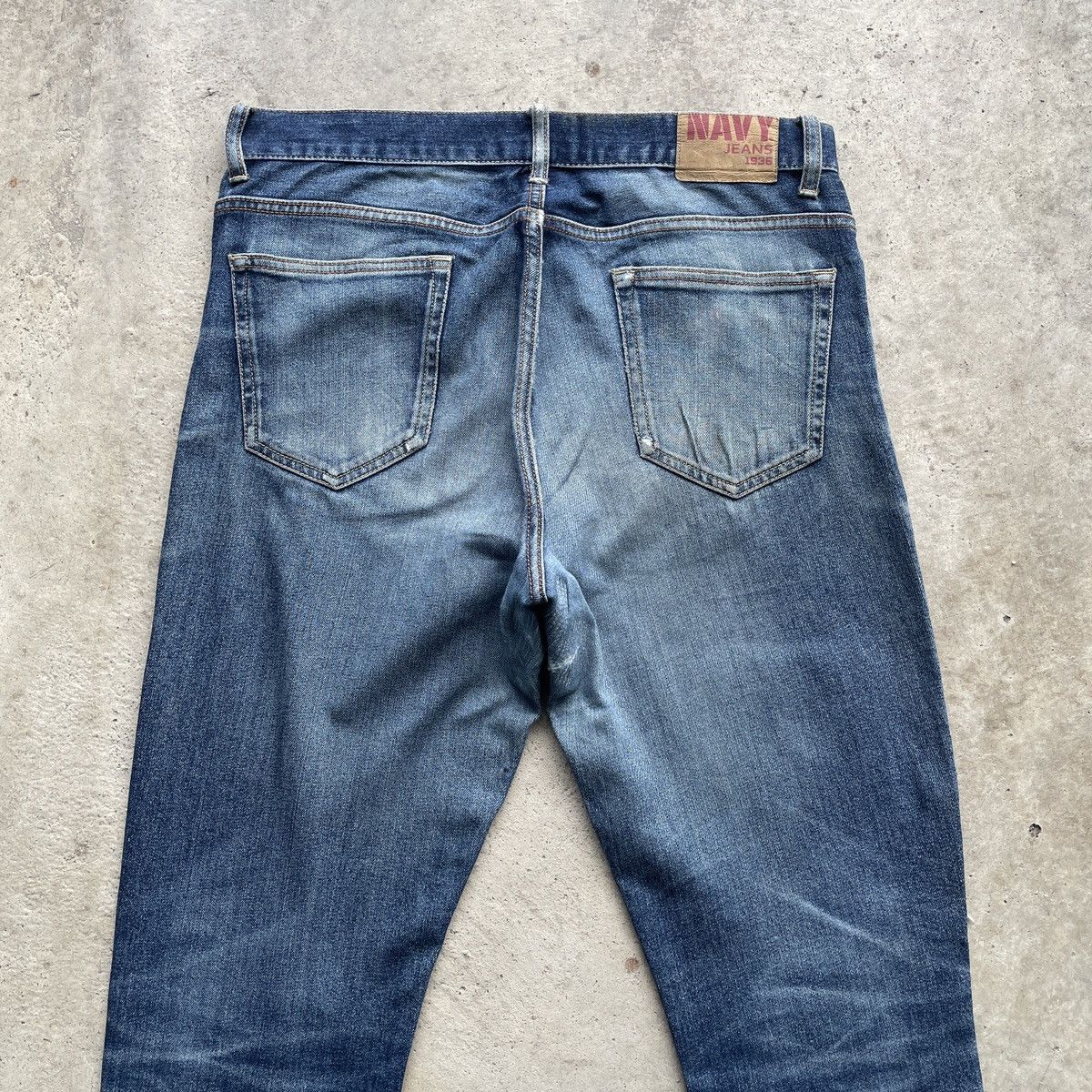 Japanese Brand Vintage Navy Jeans Faded Denim Pants Distressed W32 Size US 32 / EU 48 - 13 Thumbnail