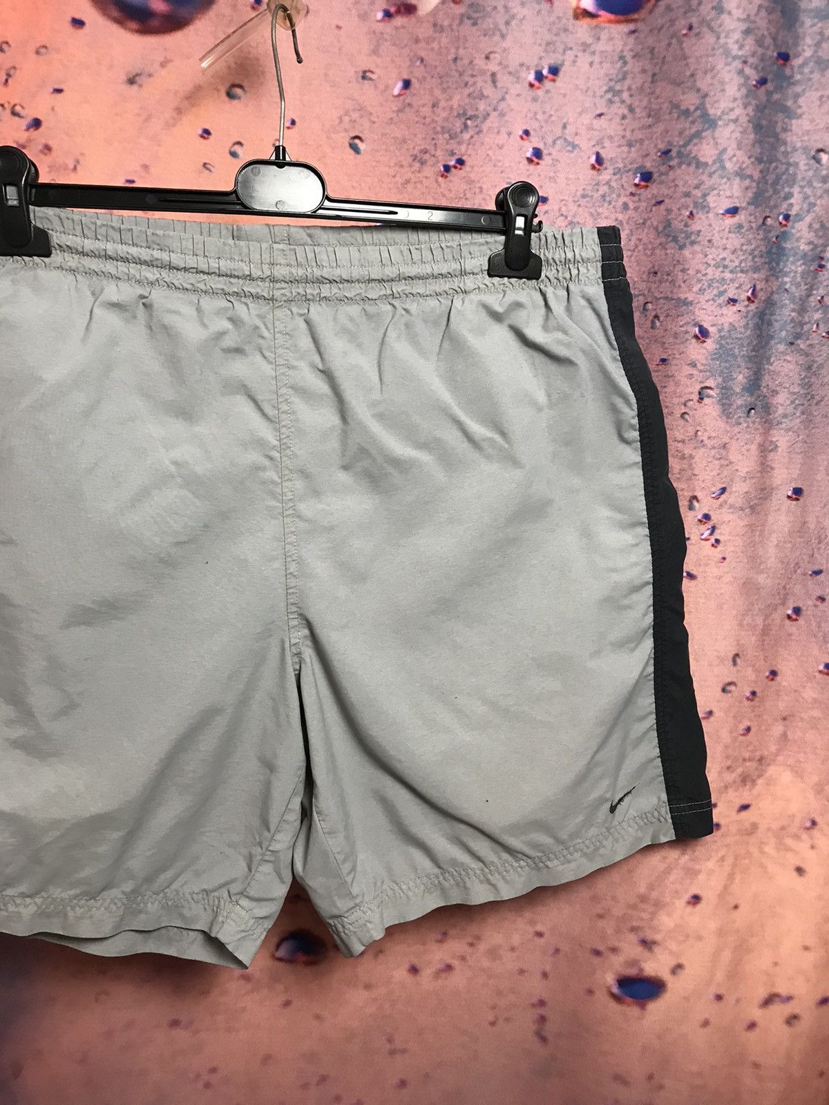 Nike × Vintage Vintage Nike streetwear shorts size L-Xl Size US 34 / EU 50 - 1 Thumbnail