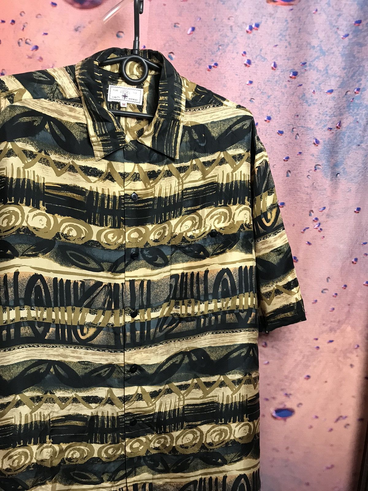 Vintage Vintage Crazy streetwear silk shirt Size US M / EU 48-50 / 2 - 1 Thumbnail