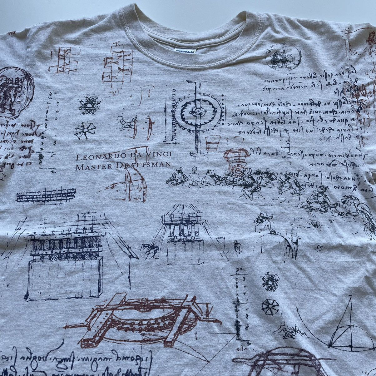 Vintage Vintage 90s Leonardo Da Vinci Art All Over Print T Shirt Size US L / EU 52-54 / 3 - 2 Thumbnail