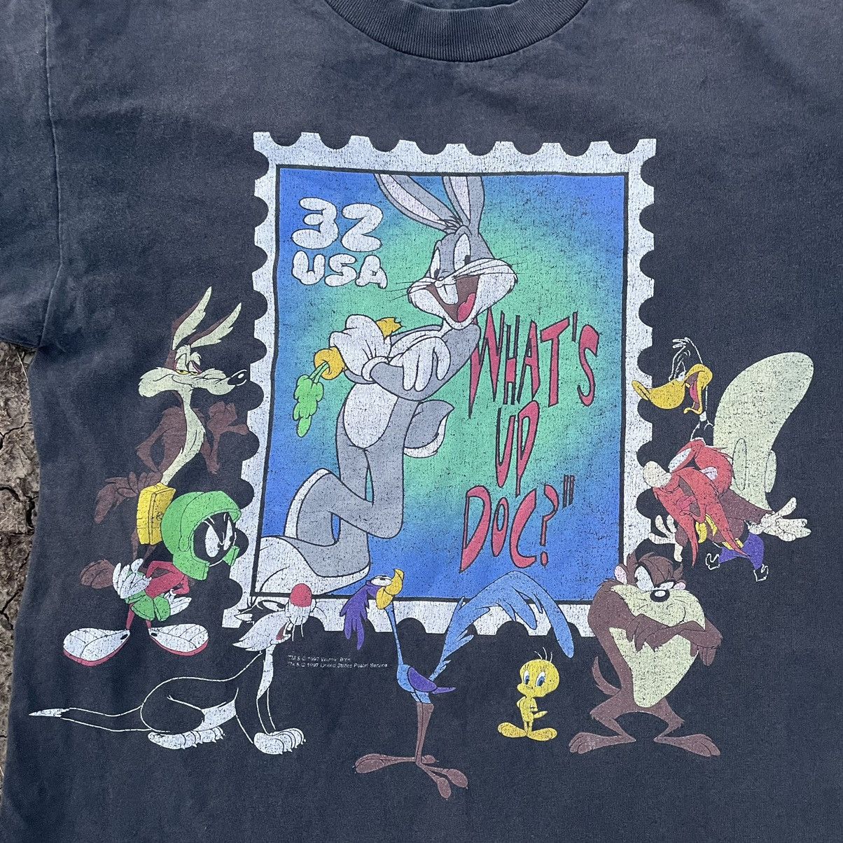 Vintage Vintage 90s Graphic Tee Looney Tunes Character Print Faded B Size US L / EU 52-54 / 3 - 5 Thumbnail