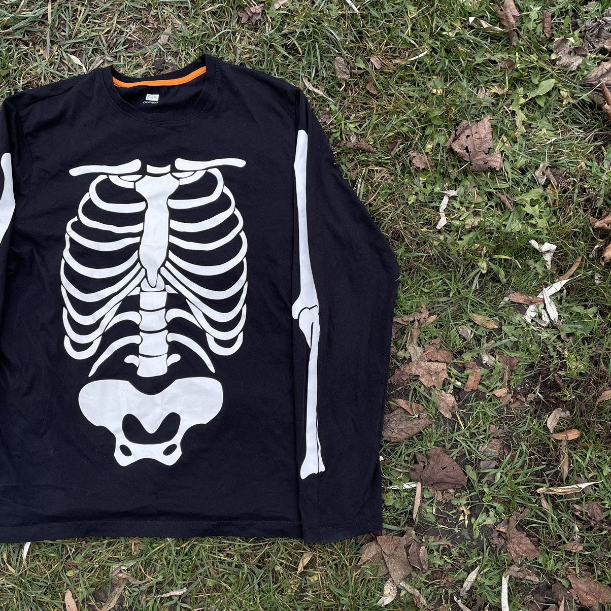Vintage Vintage Y2K 90s Skeleton Graphic Tee Grunge Dark Baggy L Size US L / EU 52-54 / 3 - 3 Thumbnail