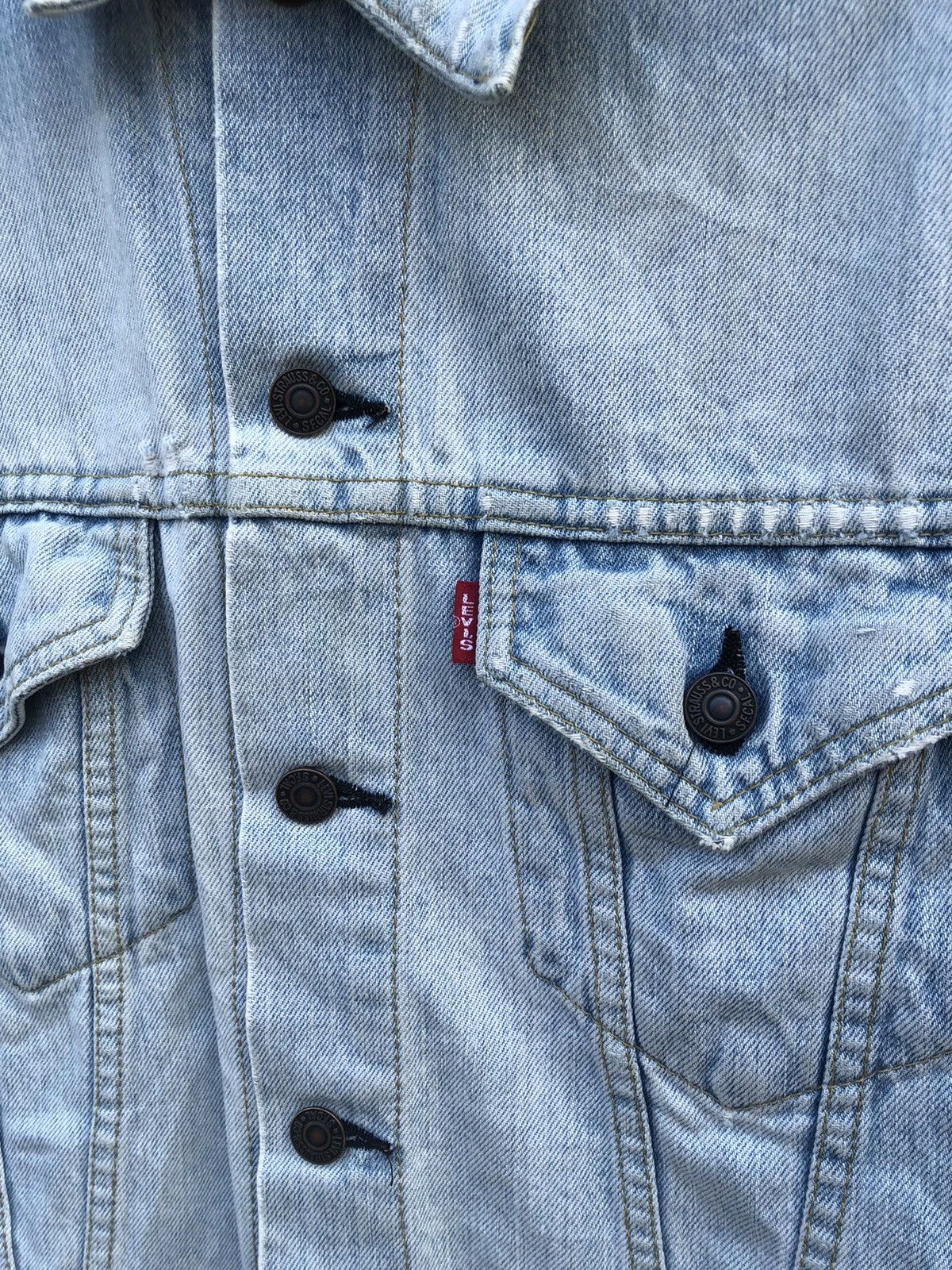 Levi's × Levi's Vintage Clothing × Vintage 🔥Vintage🔥Levis Big E Button J30 Denim Jacket Destress Size US M / EU 48-50 / 2 - 4 Thumbnail