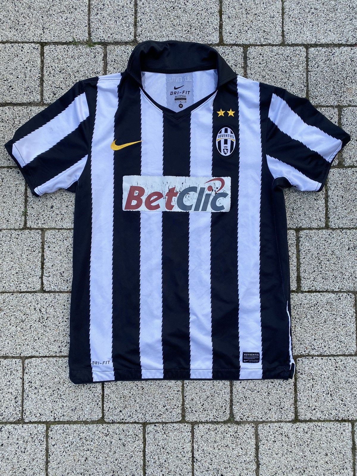 Nike Vintage juventus Turin 2010/2011 Nike soccer jersey Size US M / EU 48-50 / 2 - 1 Thumbnail