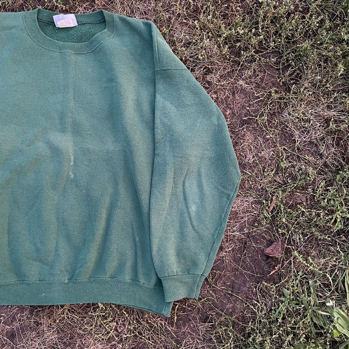 Vintage Vintage 90s Faded Blank Crewneck Sweatshirt Grunge Logo L Size US L / EU 52-54 / 3 - 2 Thumbnail