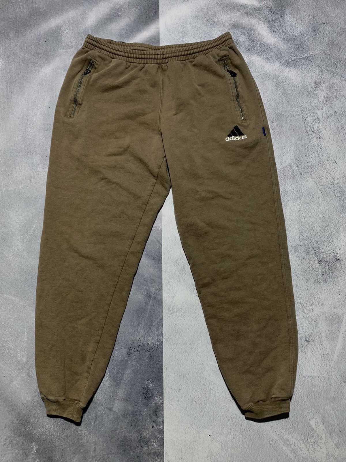 Adidas × Vintage Vintage Adidas joggers streetwear Y2K casual style size M Size US 32 / EU 48 - 1 Thumbnail