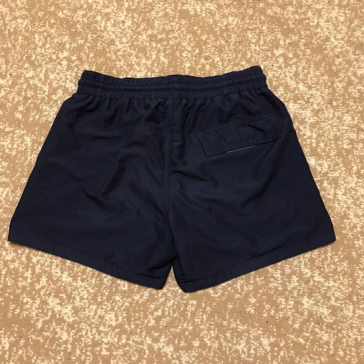 Fila Vintage Fila shorts white line streetwear y2k style size XS Size US 28 / EU 44 - 3 Thumbnail