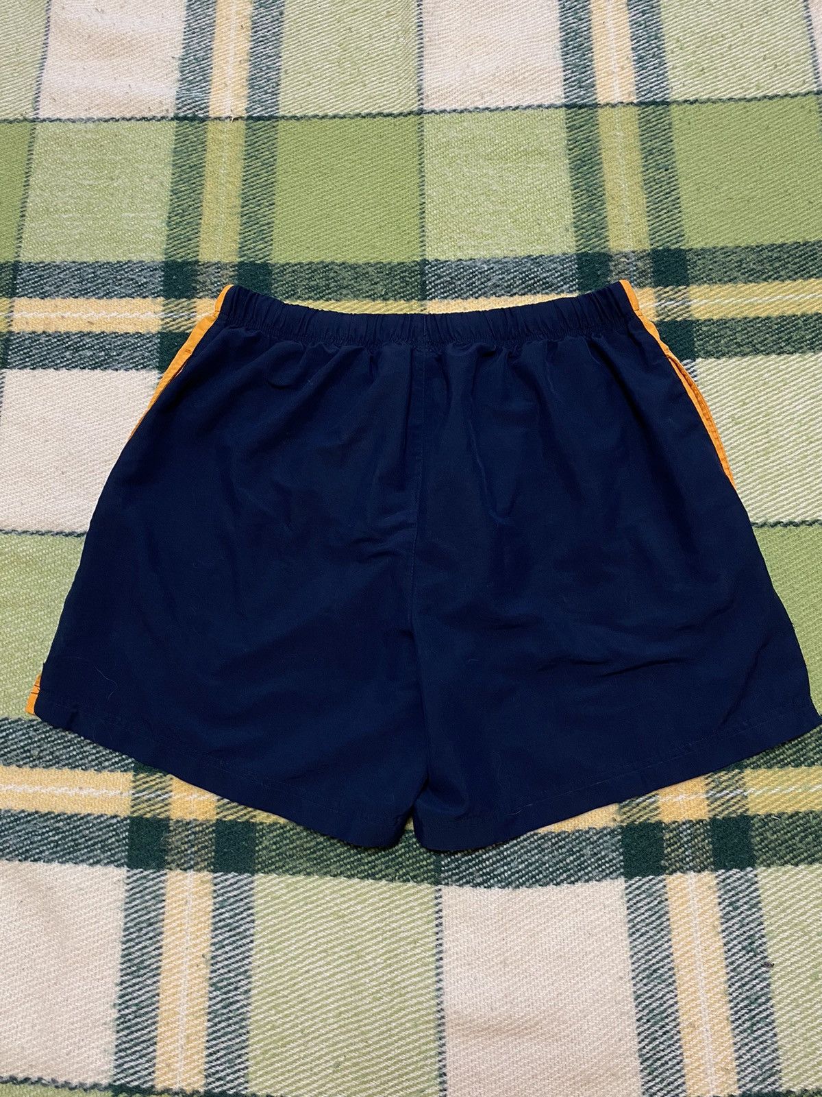 Nike Vintage Nike shorts streetwear swoosh casual y2k size XL Size US 36 / EU 52 - 3 Thumbnail
