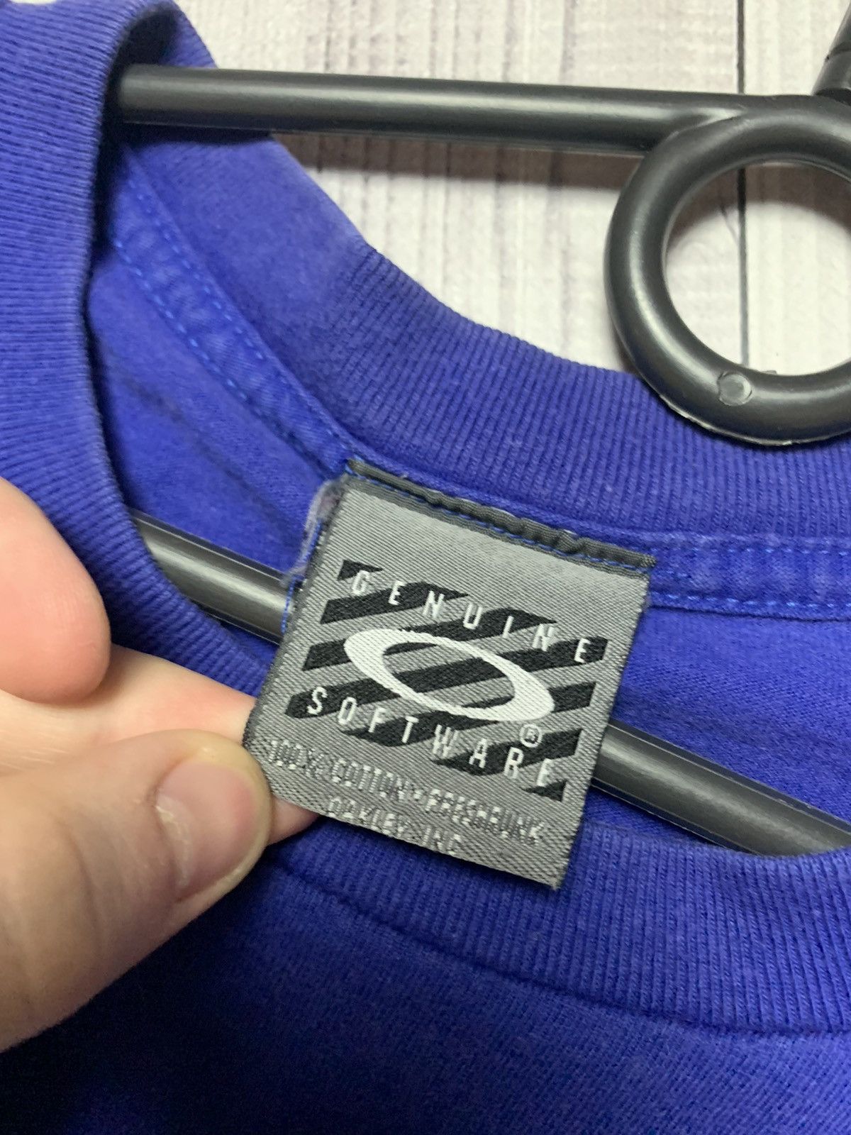 Oakley × Vintage Vintage tee Oakle big logo blue size m Size US M / EU 48-50 / 2 - 3 Thumbnail