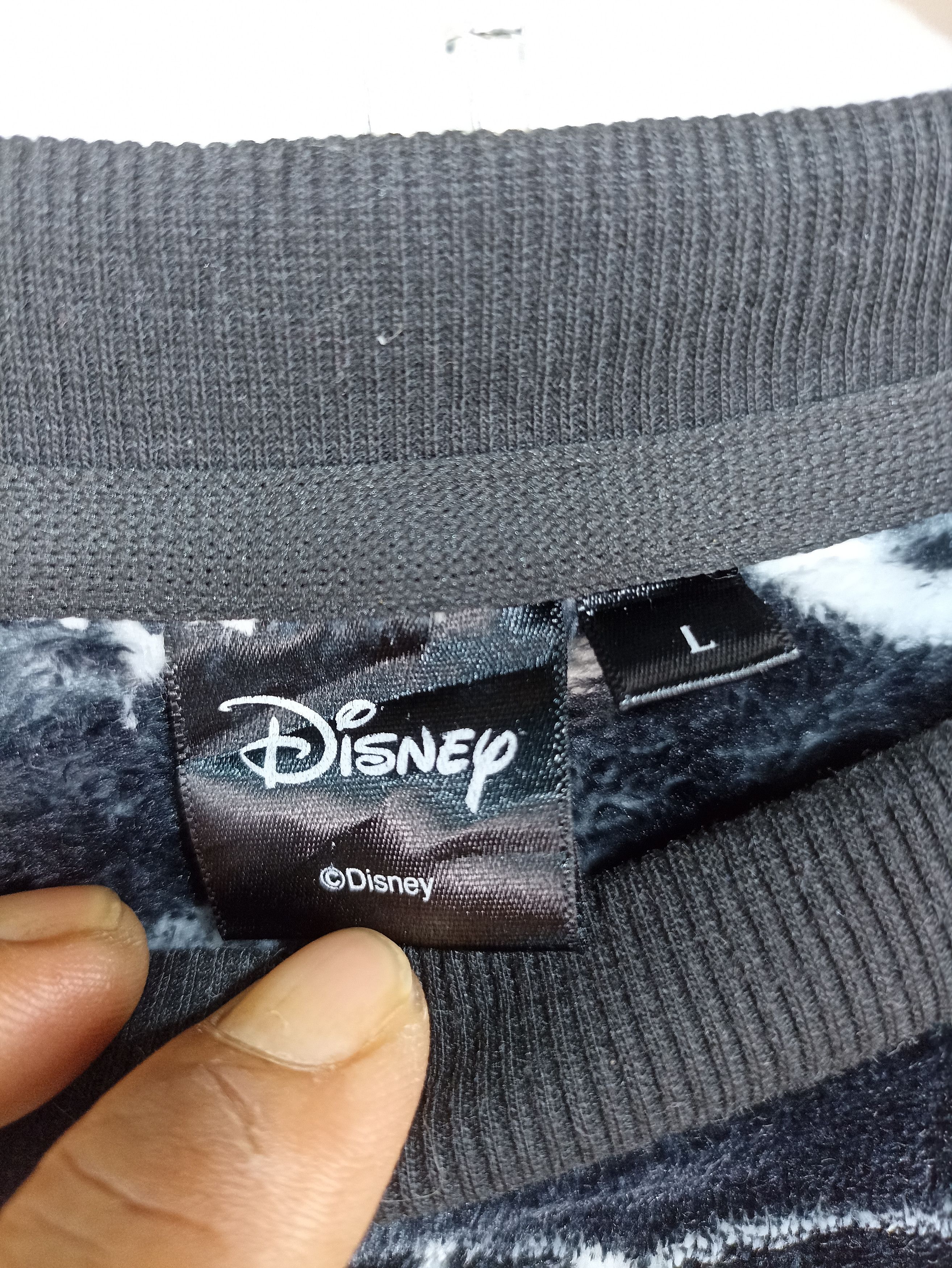 Cartoon Network × Disney Disney donald over print fleece faux fur Size US M / EU 48-50 / 2 - 4 Thumbnail