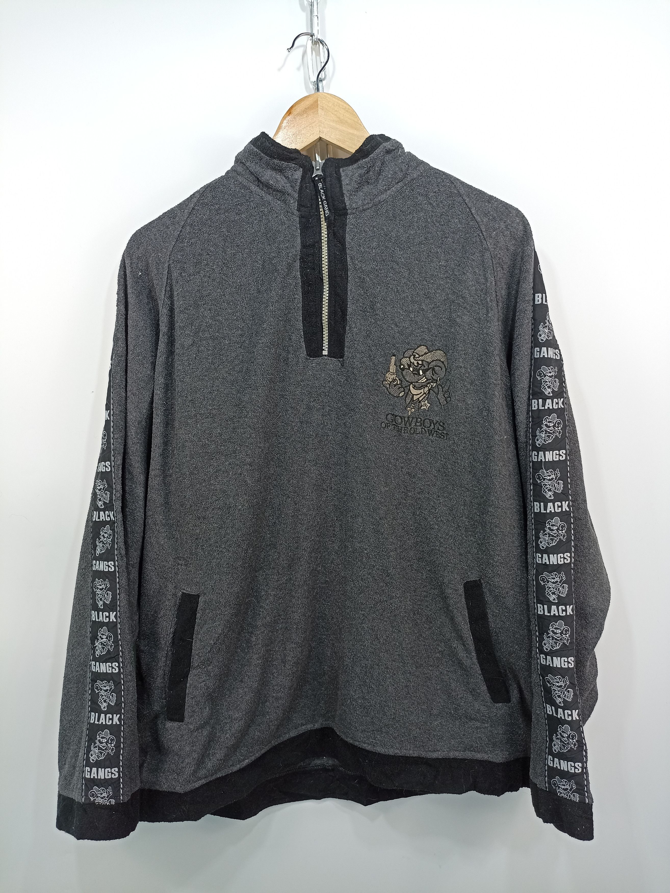 Japanese Brand × Vintage Vintage Black Gangs Fleece embroidered Logo Size US L / EU 52-54 / 3 - 2 Thumbnail