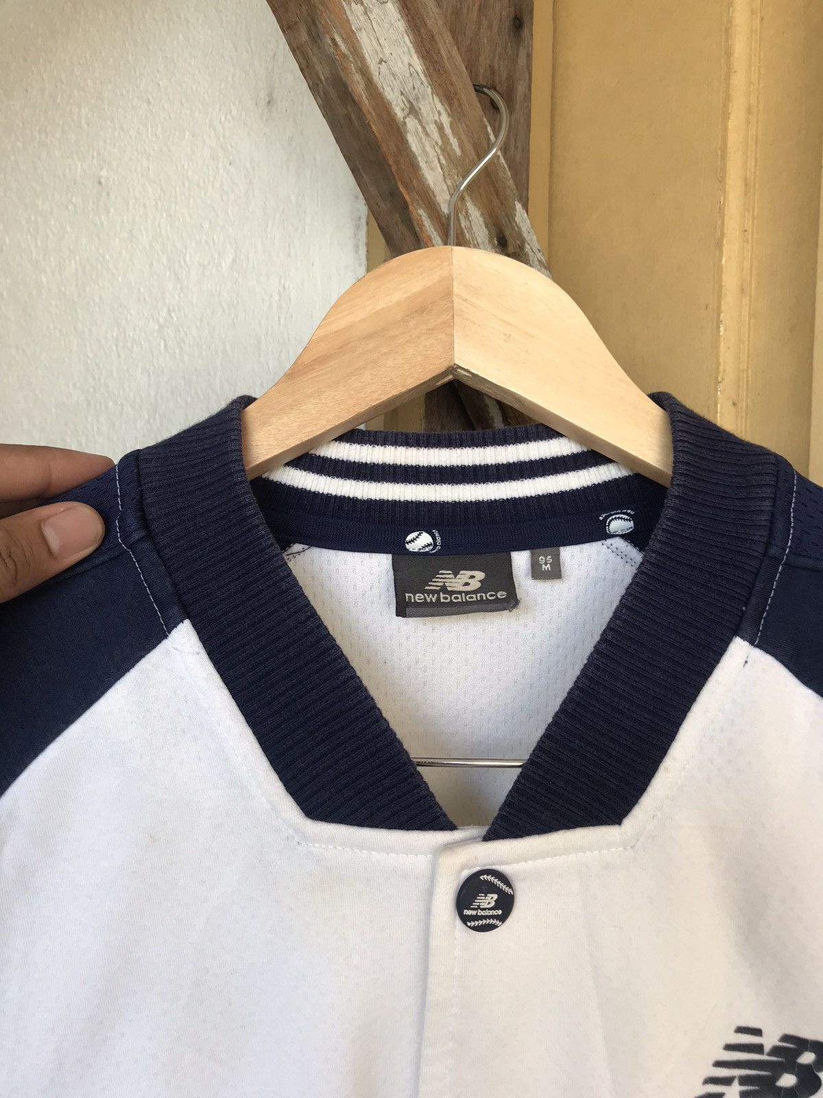 New Balance Vintage New Balance MLB Back Logo Varsity Jacket Size US M / EU 48-50 / 2 - 3 Thumbnail