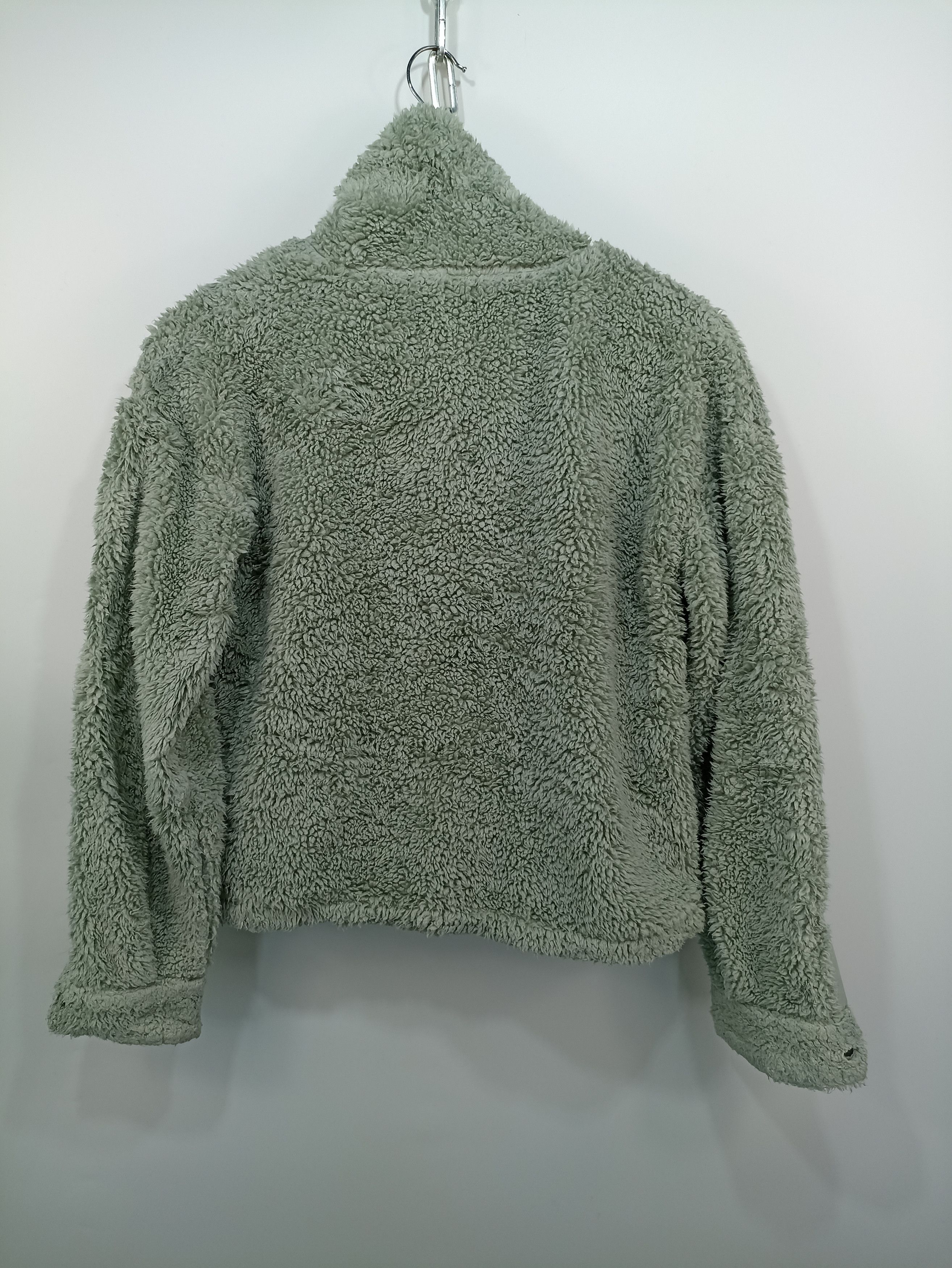 Bershka Bershka pile fleece cropped Size US S / EU 44-46 / 1 - 2 Thumbnail