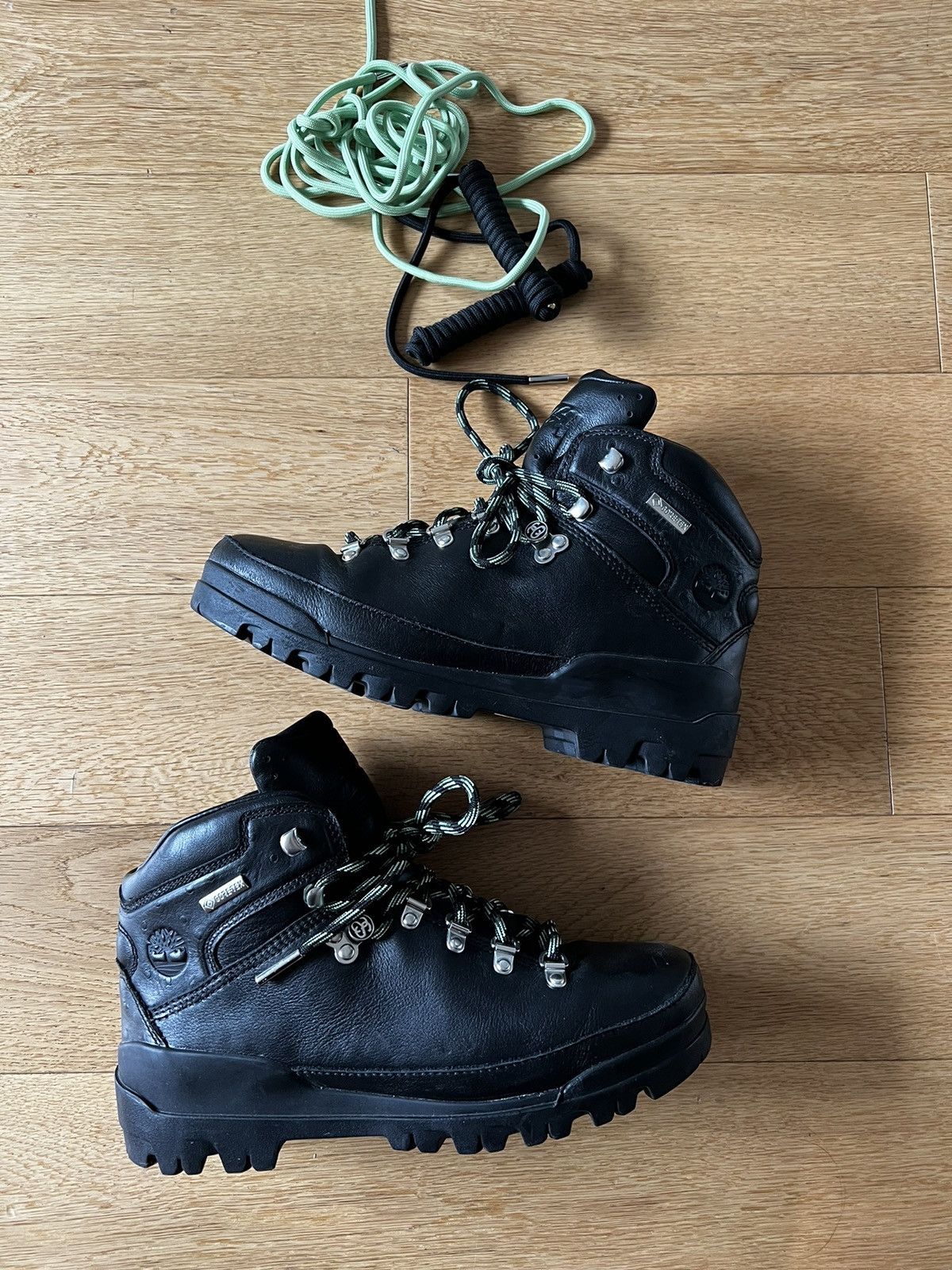 限定コラボティンバーランドステューシーワールドハイカーブーツ (STUSSY/ブーツ) A5Z33001【BUYMA】