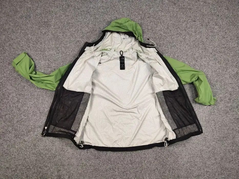 The North Face The North Face Vintage 90's Hyvent DT Jacket Hype Green Size US M / EU 48-50 / 2 - 7 Thumbnail
