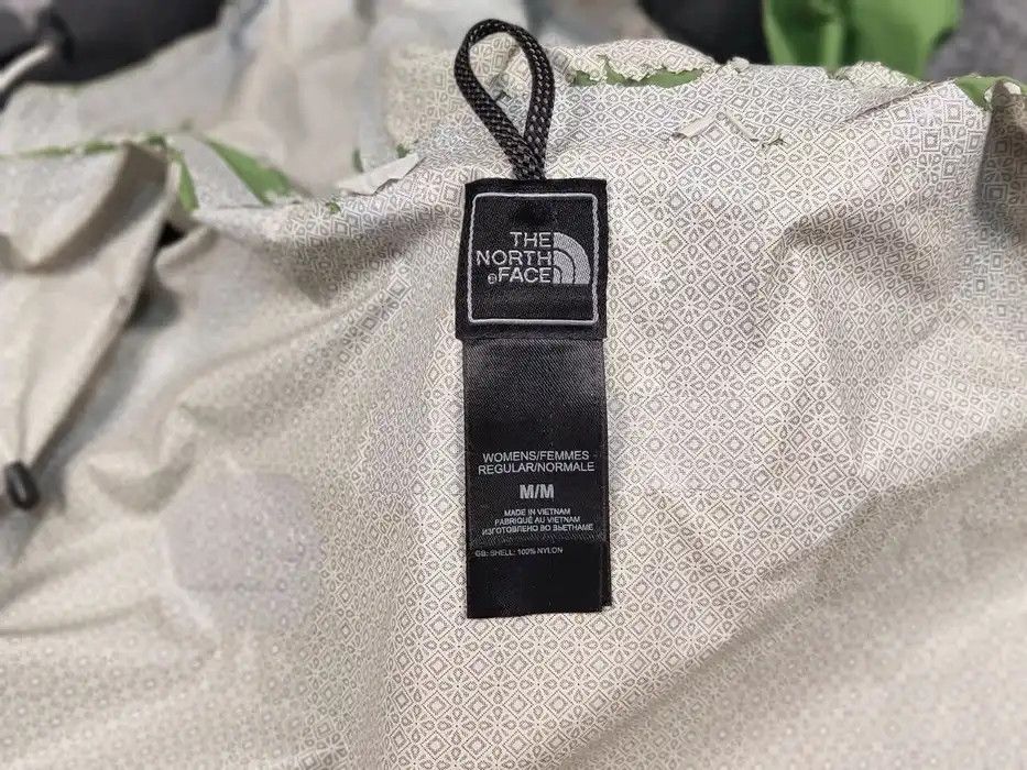 The North Face The North Face Vintage 90's Hyvent DT Jacket Hype Green Size US M / EU 48-50 / 2 - 9 Thumbnail