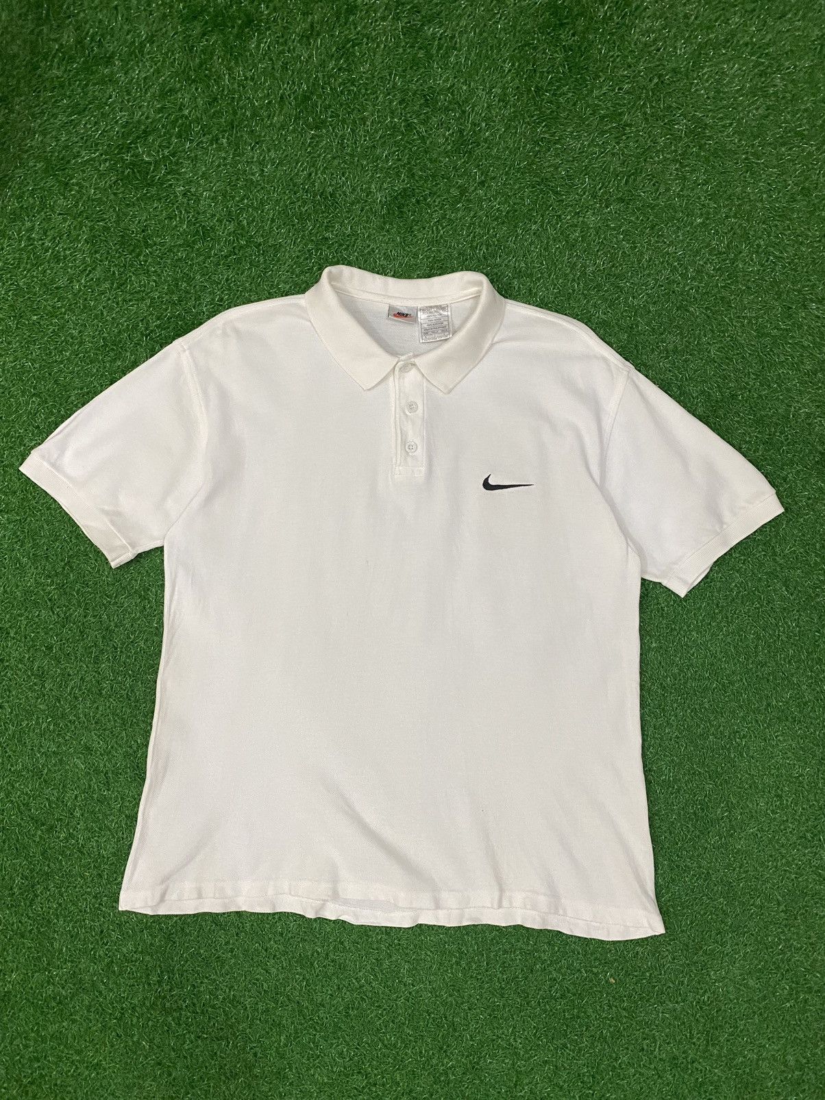 Nike Vintage 90’s Nike polo small logo Size US L / EU 52-54 / 3 - 1 Thumbnail