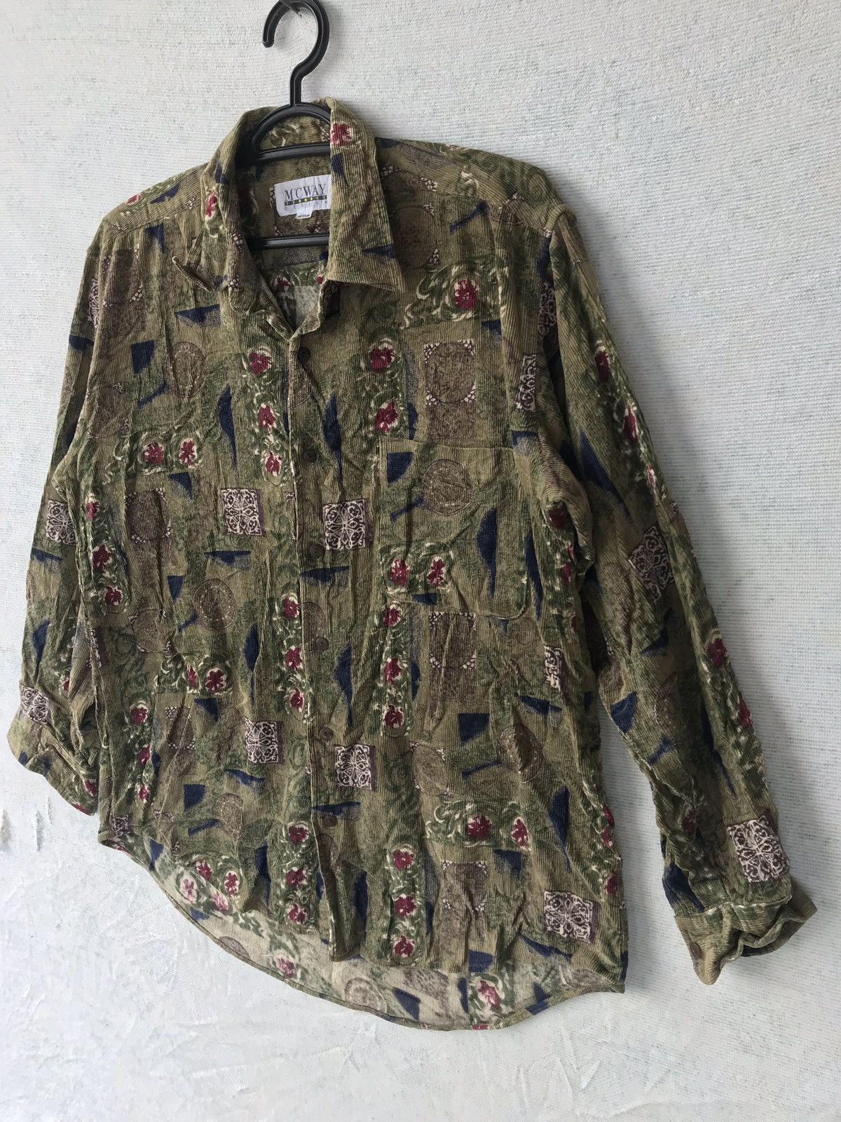 Japanese Brand M CWAY DESIGN CLASSICAL CORDUROY BUTTON SHIRT Size US M / EU 48-50 / 2 - 2 Thumbnail