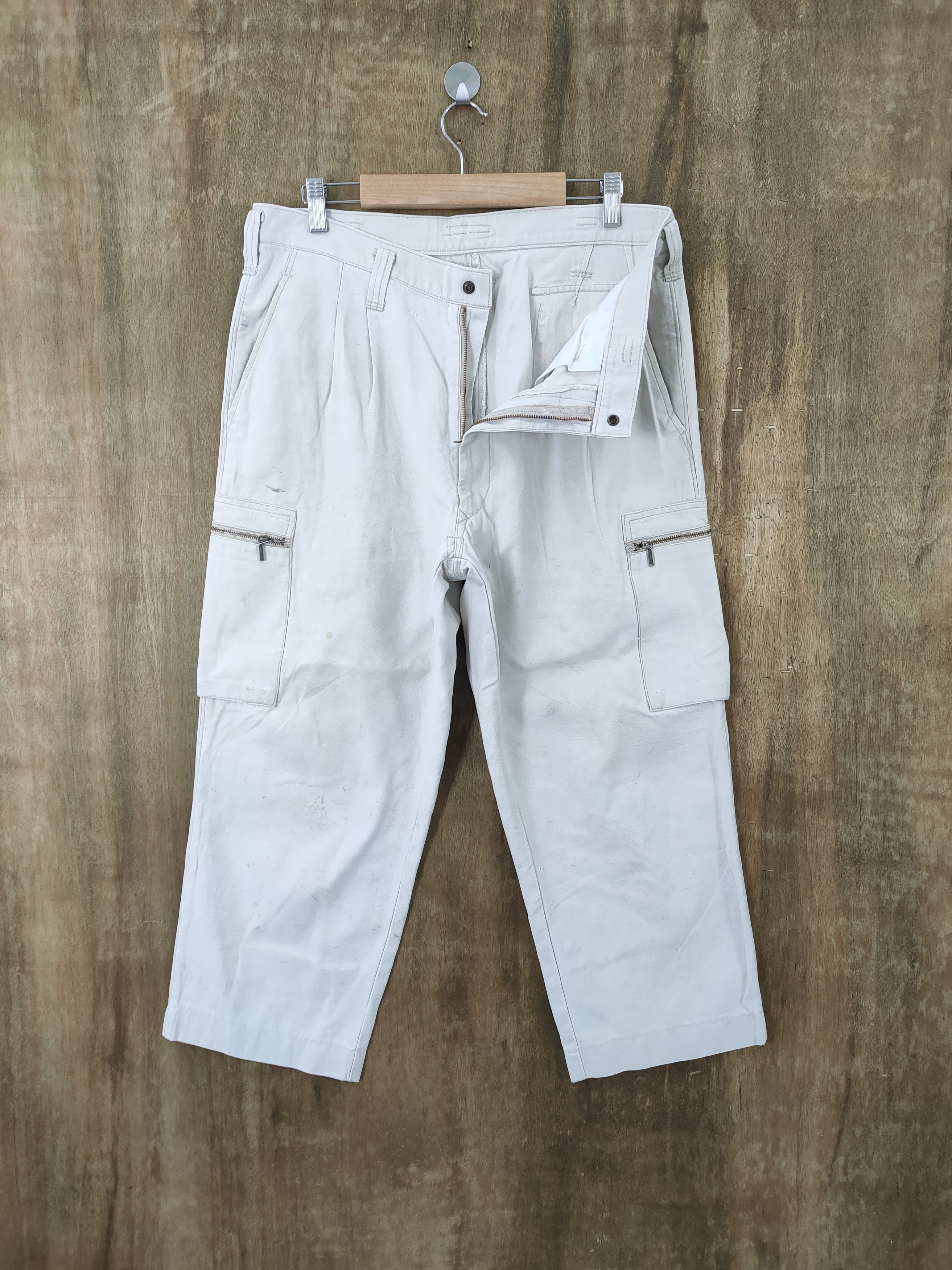 Japanese Brand × StraightFaded × White's Boots TORAICHI FADED WHITE CARGO PANTS Size US 34 / EU 50 - 1 Thumbnail