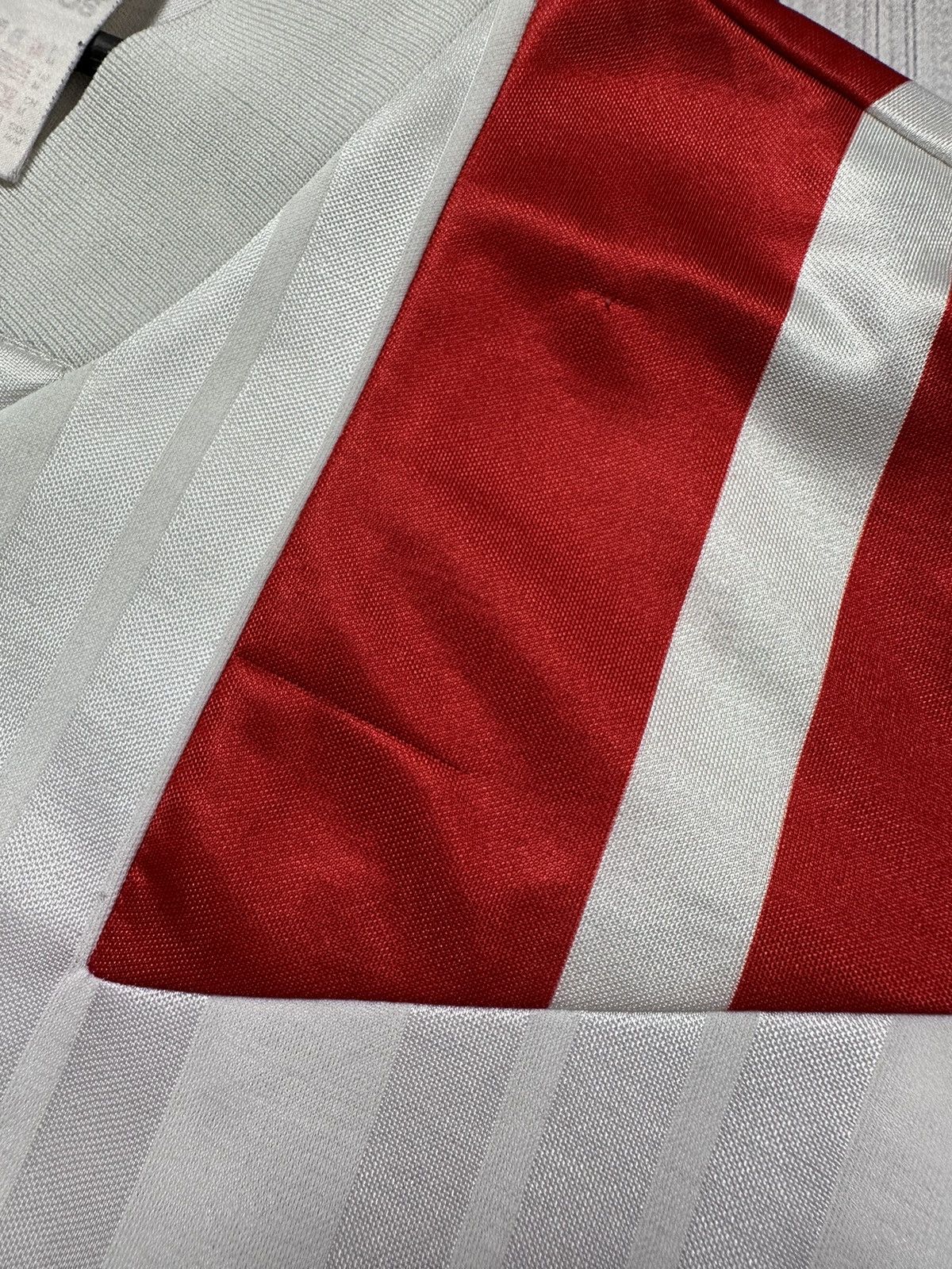 Adidas × Vintage Vintage Adidas equipment soccer jersey Hamburg rare Sharp 92 Size US M / EU 48-50 / 2 - 4 Thumbnail