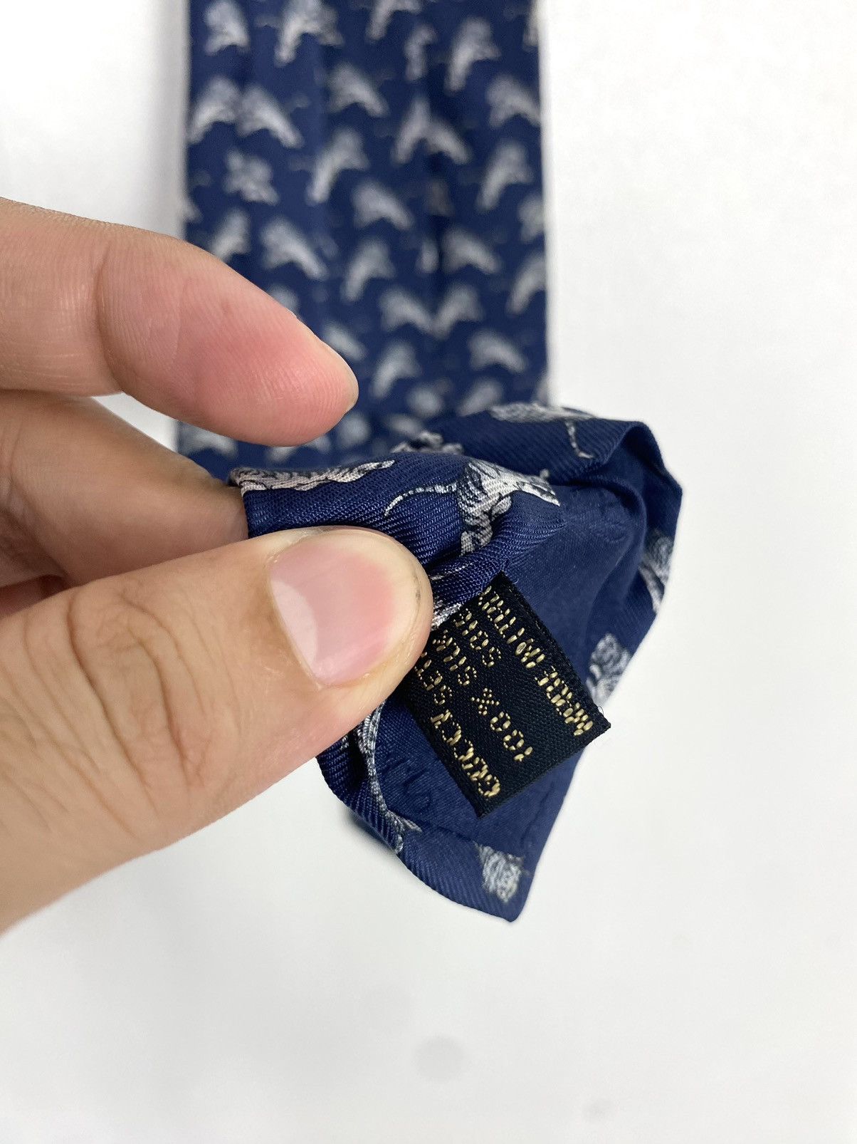 Gucci Rare‼️ Vintage Gucci Tiger Classic Silk Neck Tie Made Italy Size ONE SIZE - 5 Thumbnail