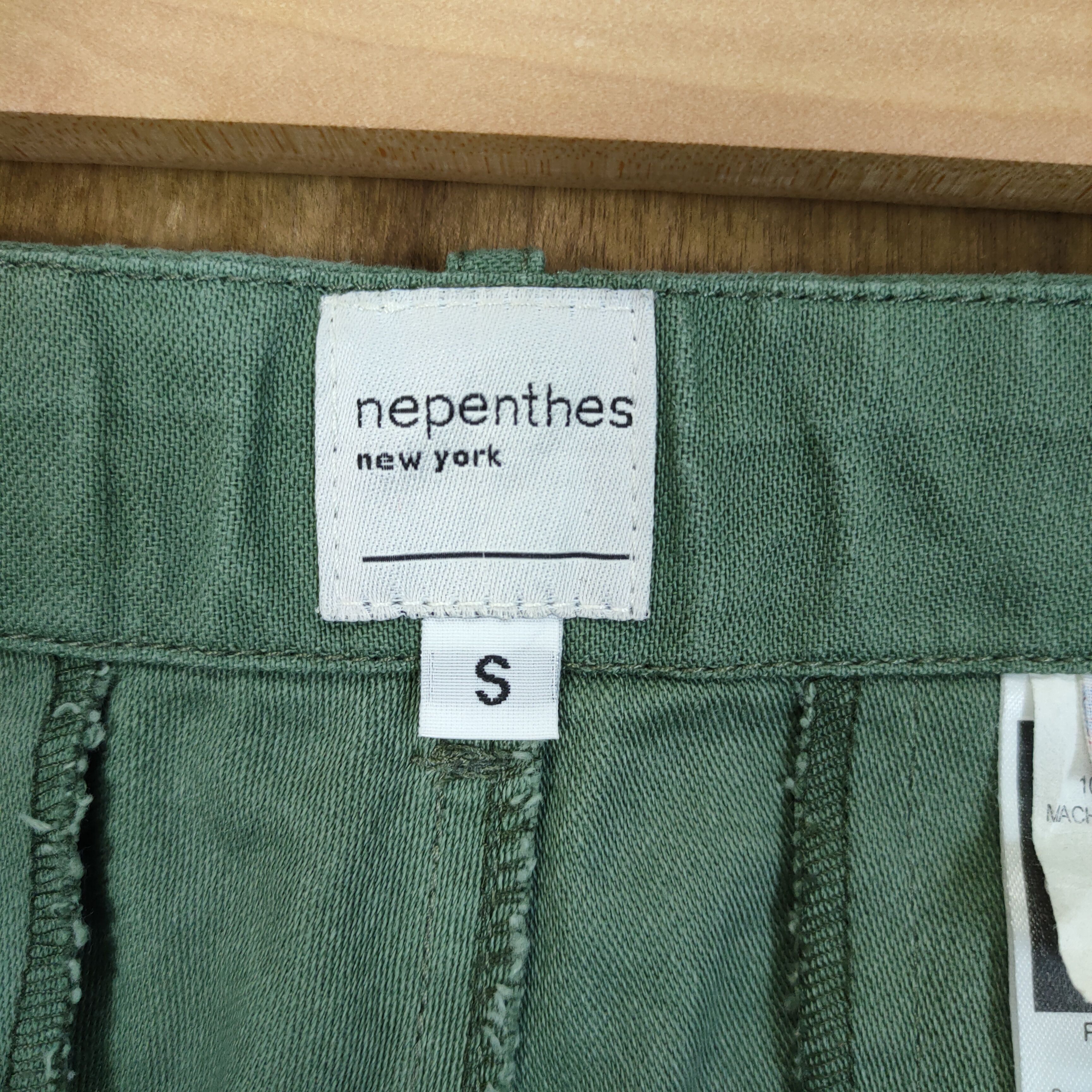 Nepenthes VINTAGE NEPENTHES USA CARGO PANTS Size US 30 / EU 46 - 11 Thumbnail