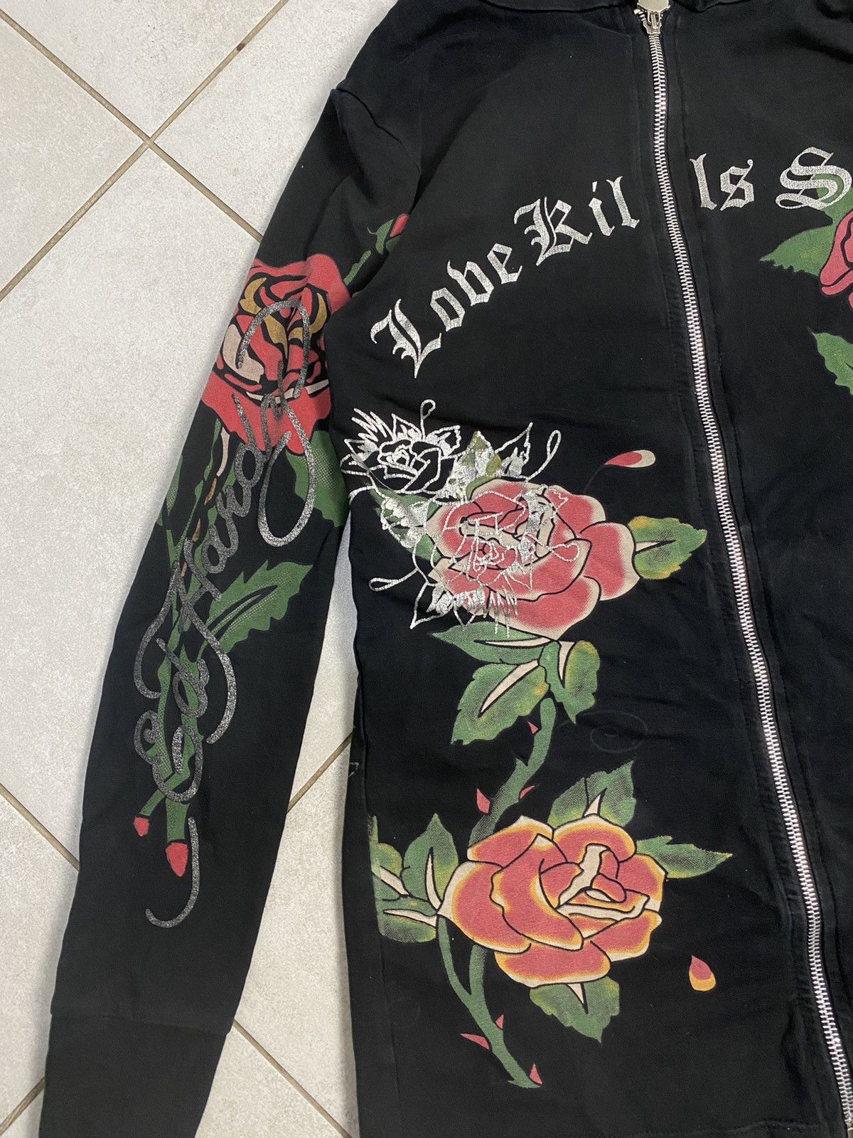 Ed Hardy Vintage Ed Hardy Love Kills Slowly WMNS Small long Hoodie Size ONE SIZE - 3 Thumbnail