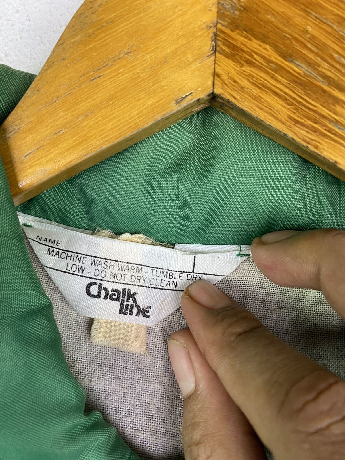 Vintage 🔥SALE🔥VINTAGE CRYSTAL SHAMROCK AIRLINE COACH JACKET Size US M / EU 48-50 / 2 - 11 Thumbnail