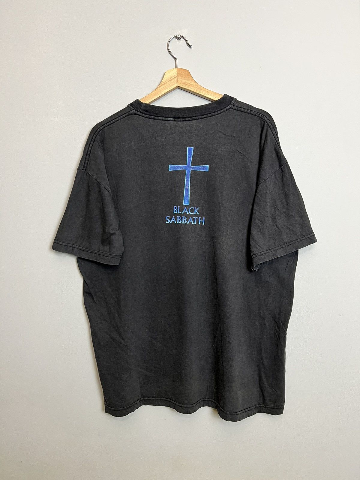 Band Tees Rare Vintage 90s Og Black Sabbath Metal Rock Band Tee Size US L / EU 52-54 / 3 - 2 Thumbnail