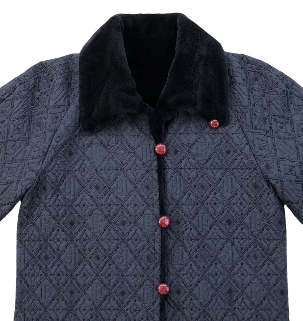 Gianfranco Ferre Gianfranco Ferre Fourrures Reversible Embroidery Mink Fur Size M / US 6-8 / IT 42-44 - 2 Thumbnail