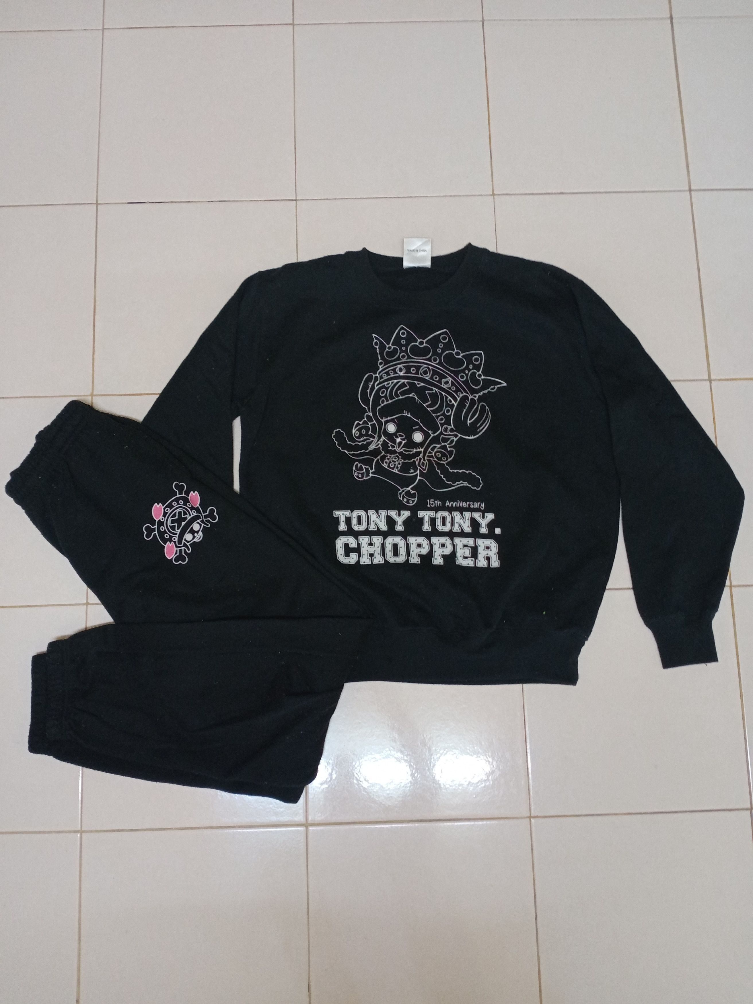 One Piece Rare One Piece Tony Tony Chopper Sweatshirt+Sweatpants Size US L / EU 52-54 / 3 - 1 Thumbnail