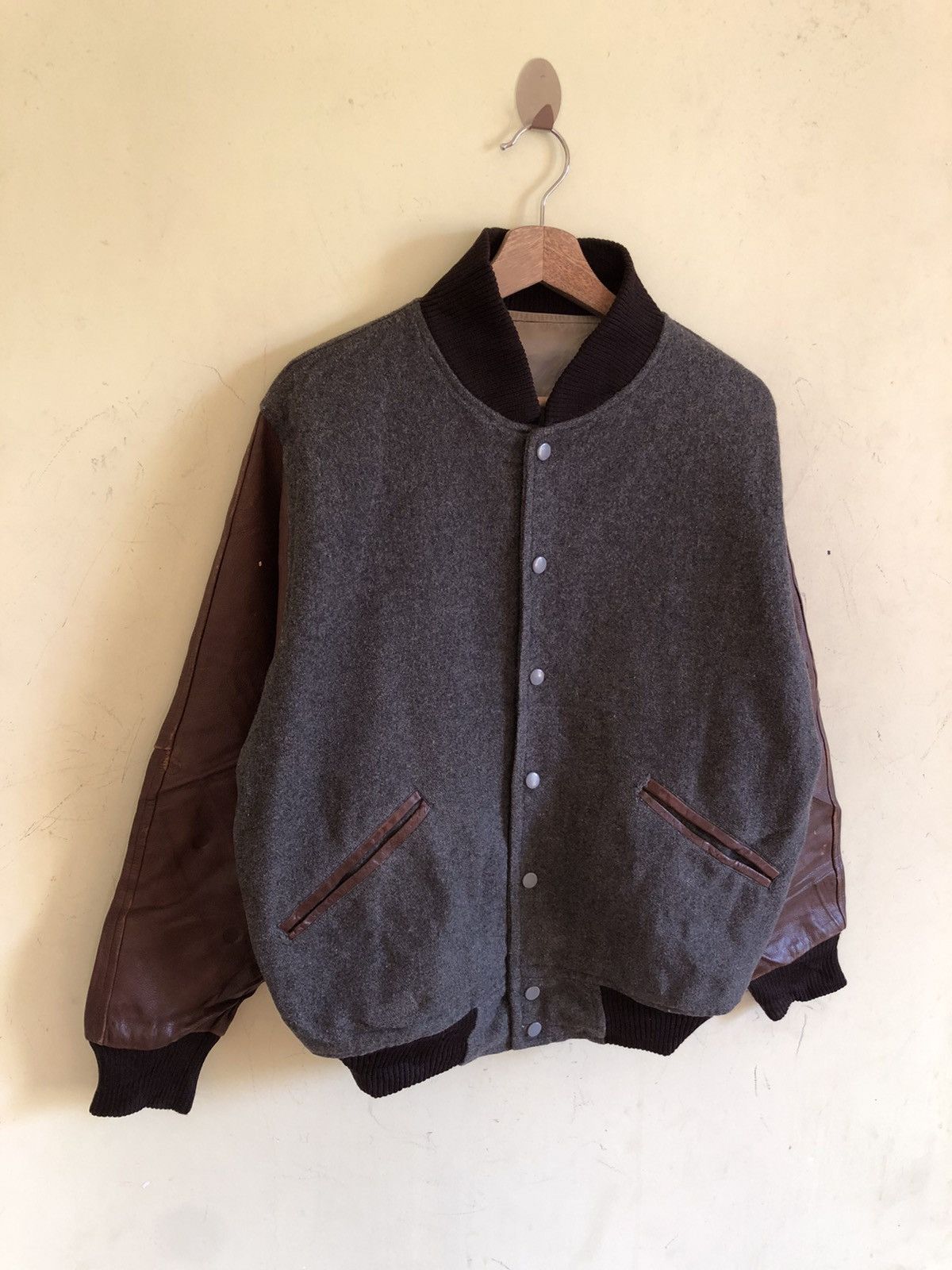 Japanese Brand 🔥VARSITY BOMBER JACKET Size US M / EU 48-50 / 2 - 3 Thumbnail