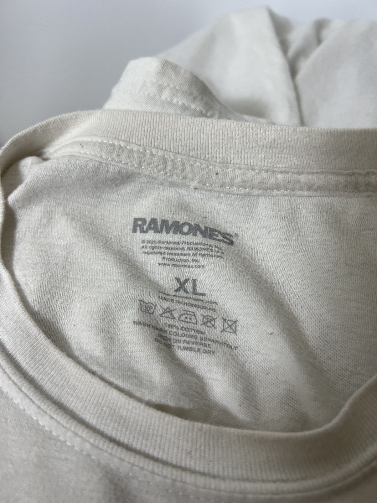 Band Tees × Vintage Ramones band T-shirt Size US XL / EU 56 / 4 - 3 Thumbnail