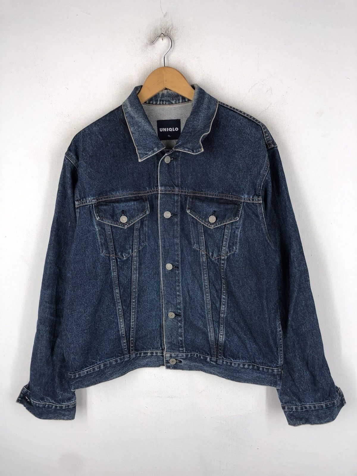 Japanese Brand RARE UNIQLO TRUCKER DENIM JACKET MADE IN JAPAN Size US XL / EU 56 / 4 - 1 Thumbnail