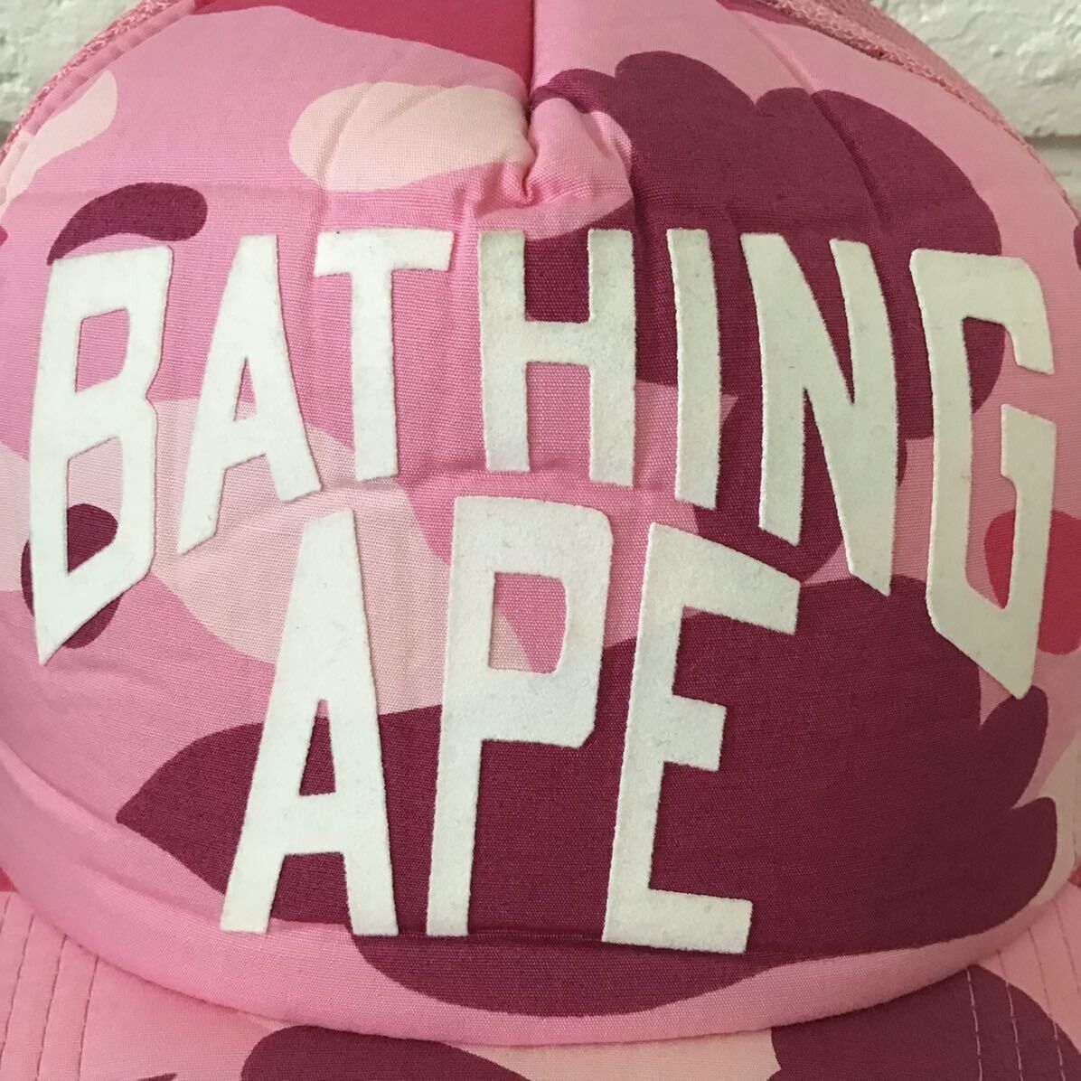 Bape BAPE pink camo New York logo trucker hat mesh cap ★ Size ONE SIZE - 2 Preview