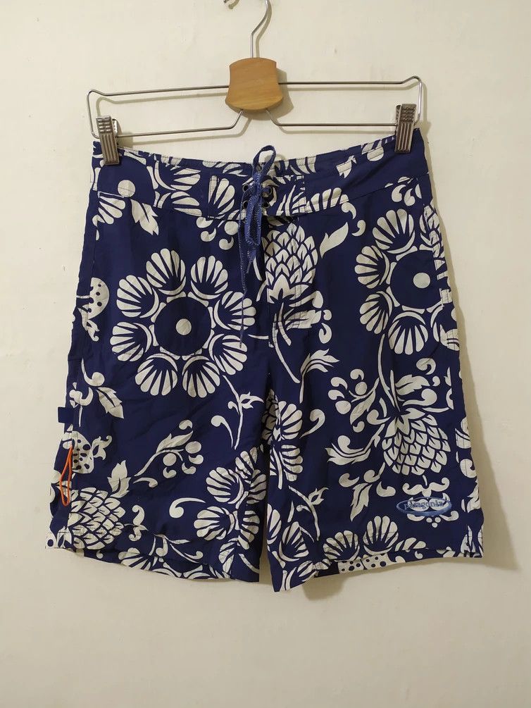 Patagonia × Vintage 🔥Patagonia Fullprint Floral short pants Packable embroidery Size US 28 / EU 44 - 1 Thumbnail