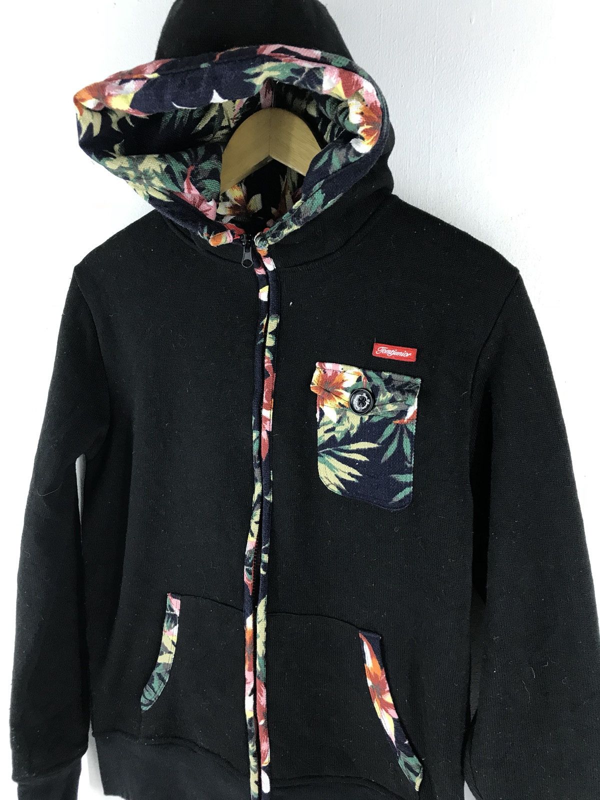 Japanese Brand 🔥FINAL DROP🔥Tomtjunior Flower Design Japanese Streetwear Size US M / EU 48-50 / 2 - 4 Thumbnail