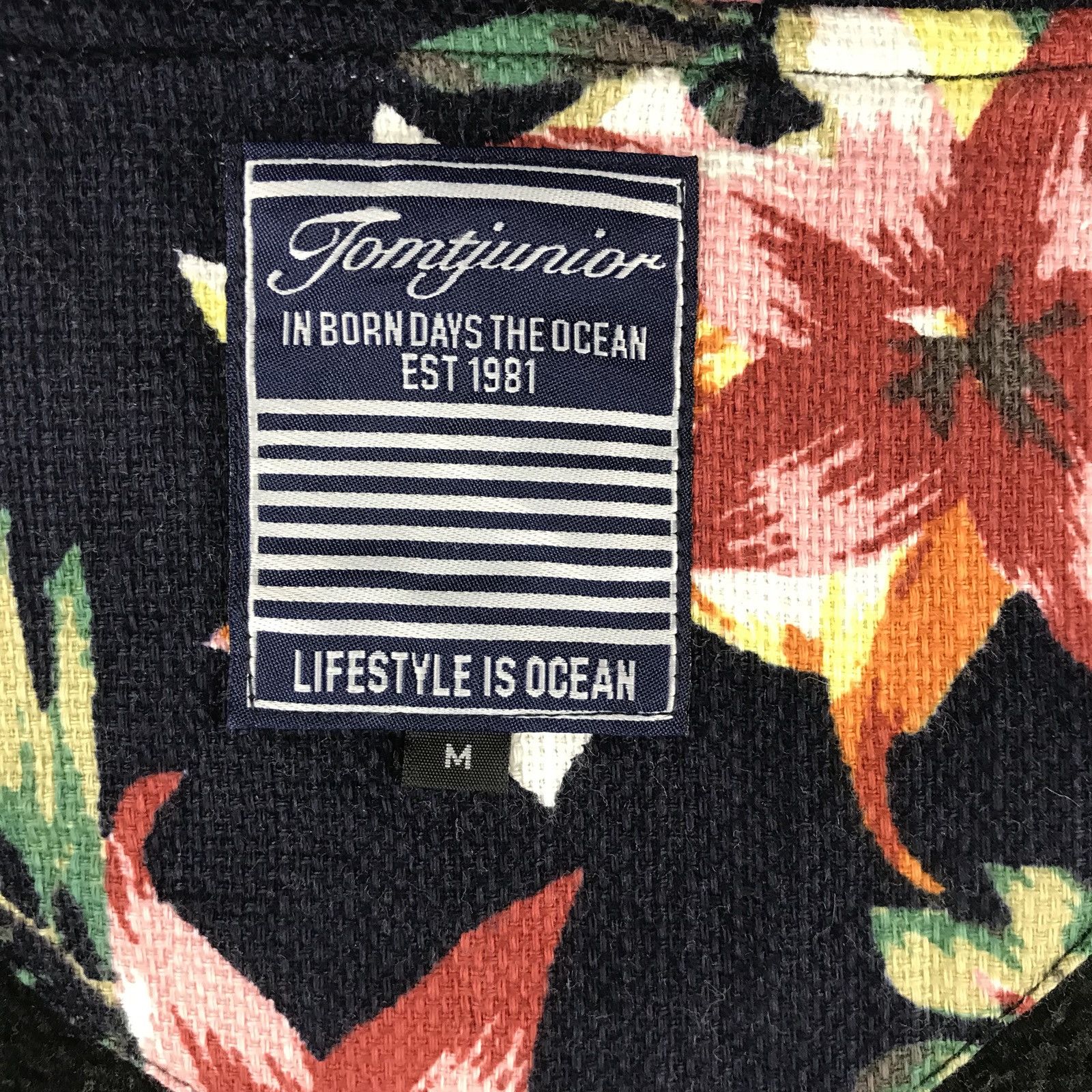 Japanese Brand 🔥FINAL DROP🔥Tomtjunior Flower Design Japanese Streetwear Size US M / EU 48-50 / 2 - 8 Thumbnail