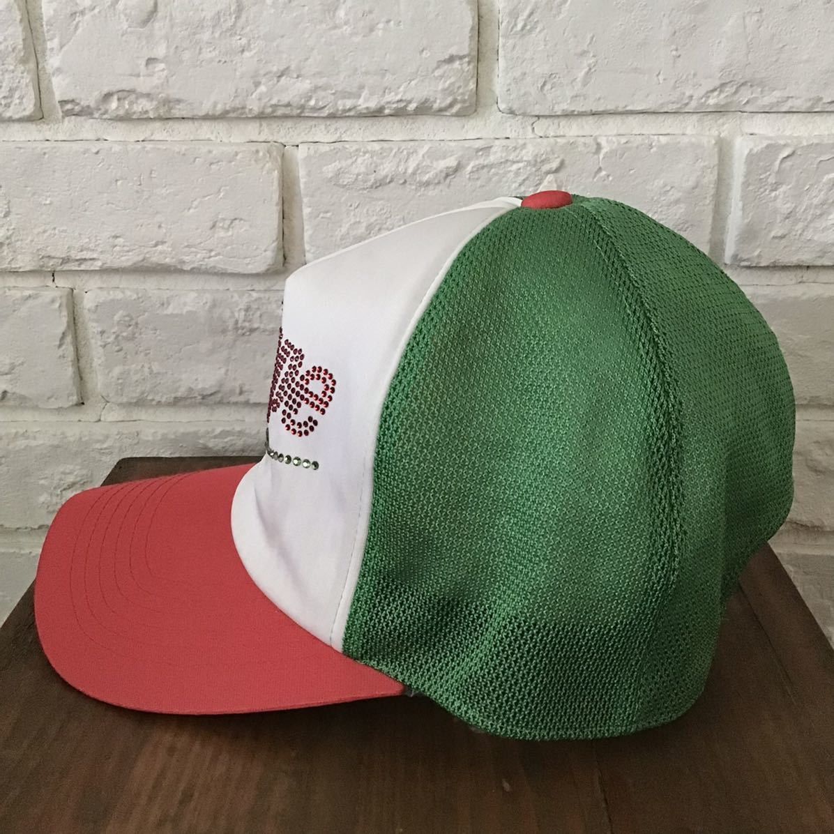 Bape × Swarovski BAPESTA logo Swarovski trucker hat italy color cap star Size ONE SIZE - 4 Thumbnail