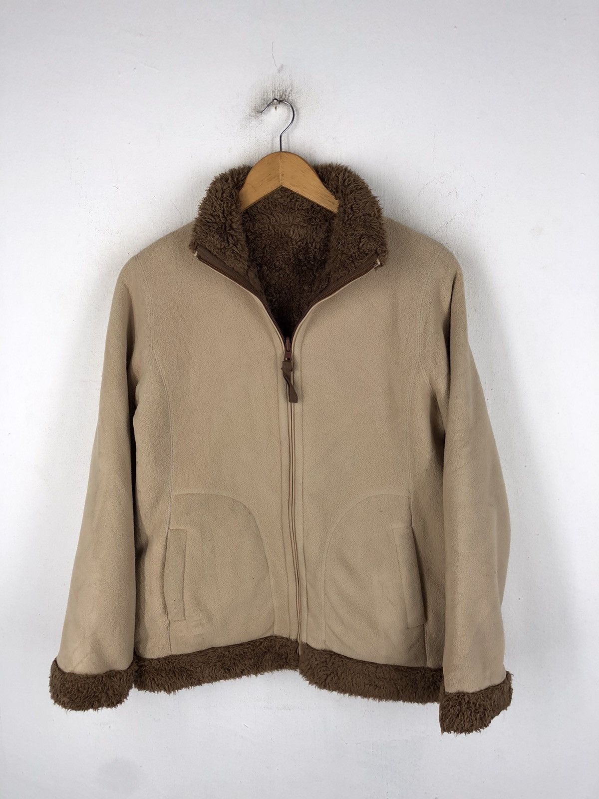 Japanese Brand × Uniqlo Uniqlo Faux fur reversible poly jacket Size US S / EU 44-46 / 1 - 3 Thumbnail