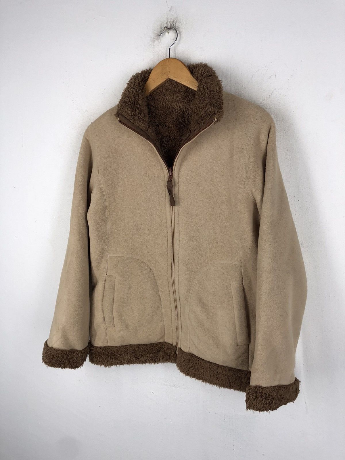 Japanese Brand × Uniqlo Uniqlo Faux fur reversible poly jacket Size US S / EU 44-46 / 1 - 4 Thumbnail