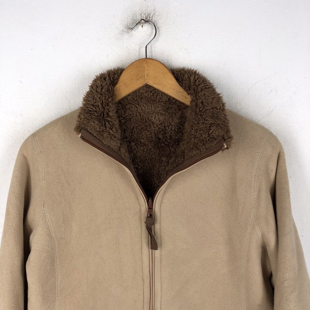 Japanese Brand × Uniqlo Uniqlo Faux fur reversible poly jacket Size US S / EU 44-46 / 1 - 5 Thumbnail