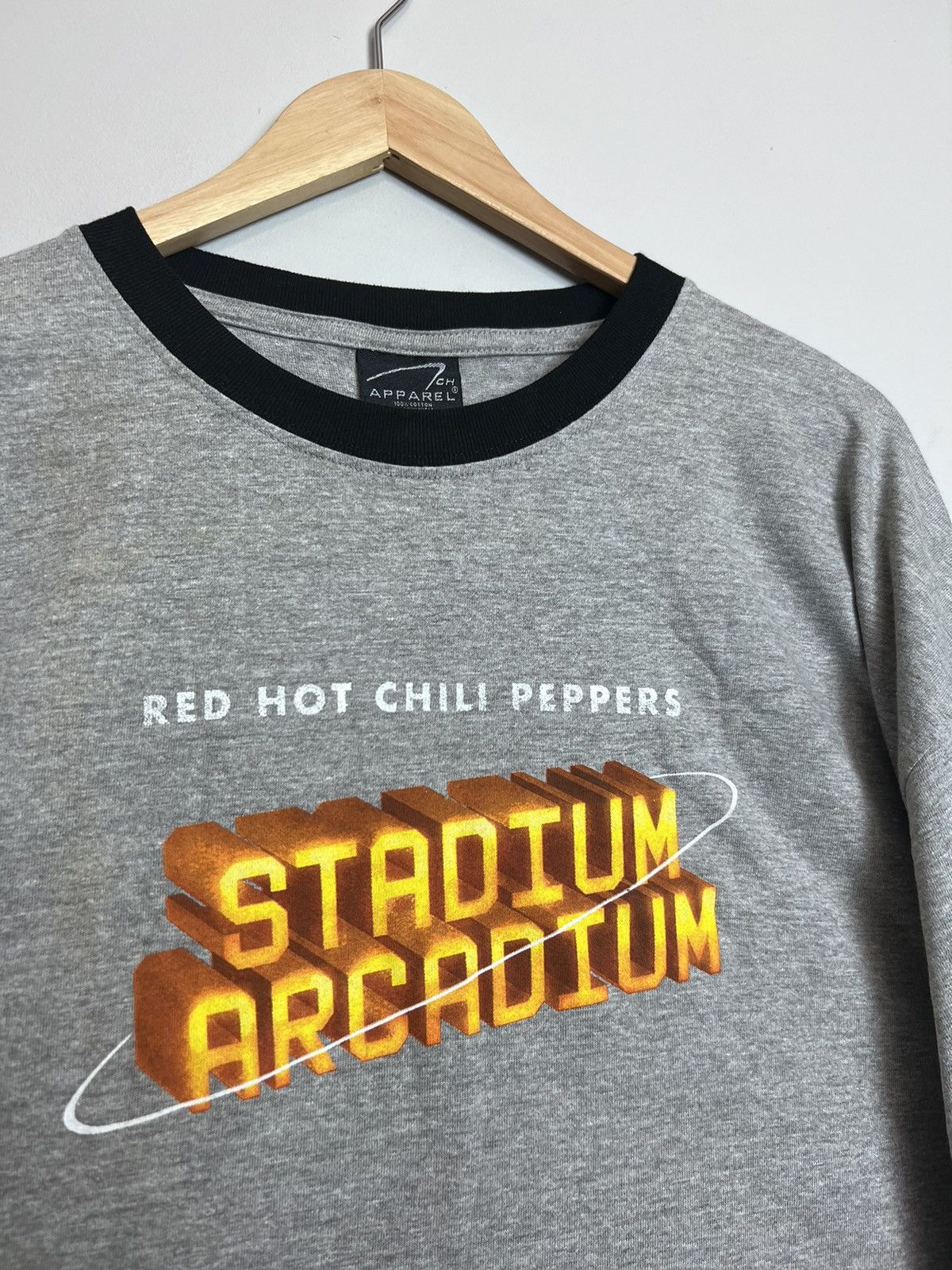 Band Tees Vintage Red Hot Chili Peppers Stadium Arcadium Ringer Tshirt Size US XL / EU 56 / 4 - 4 Thumbnail