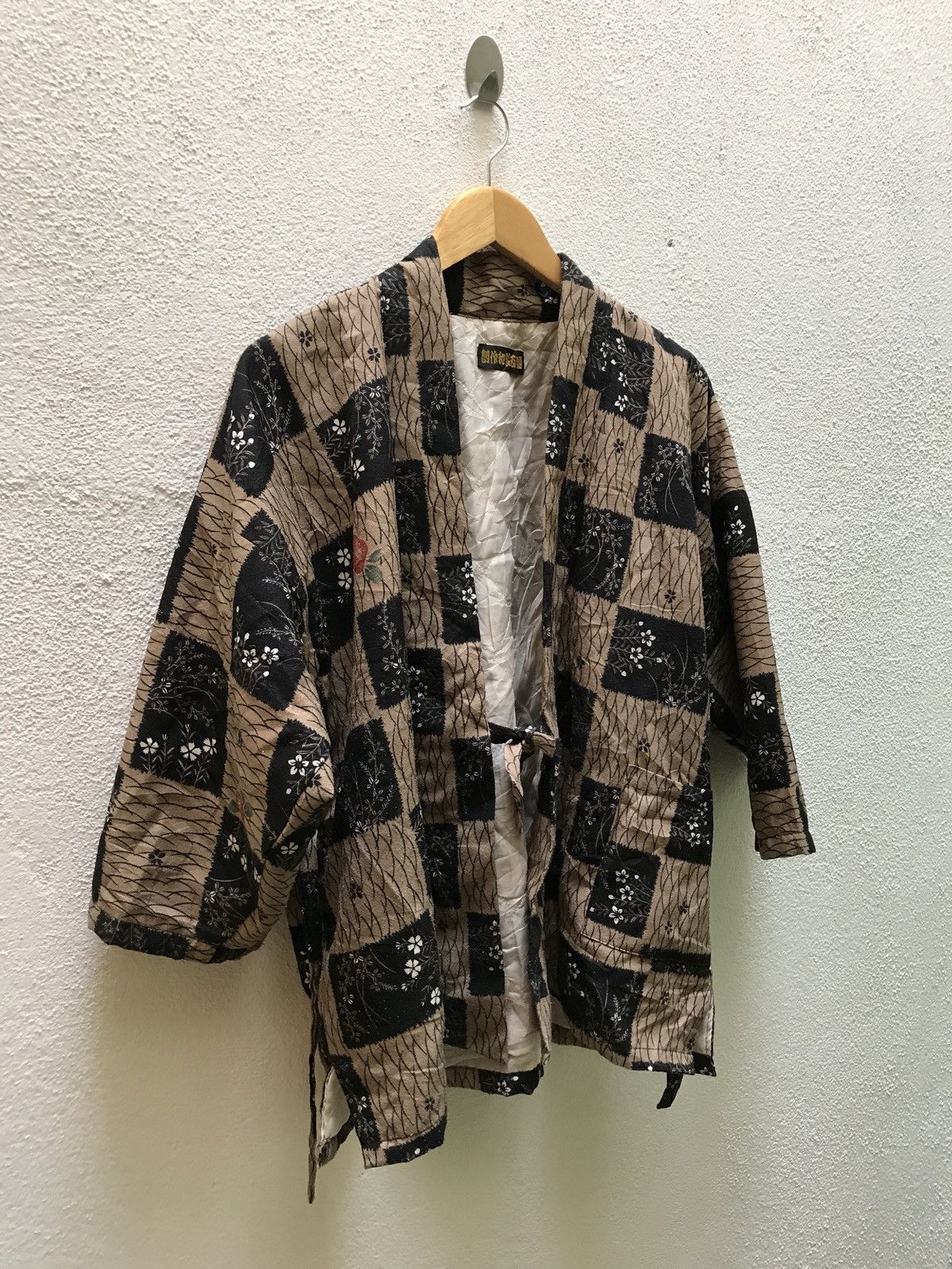 Japanese Brand 🔥💢 Vintage Kimono Japanese Classic Design Made By Japan Size US M / EU 48-50 / 2 - 3 Thumbnail