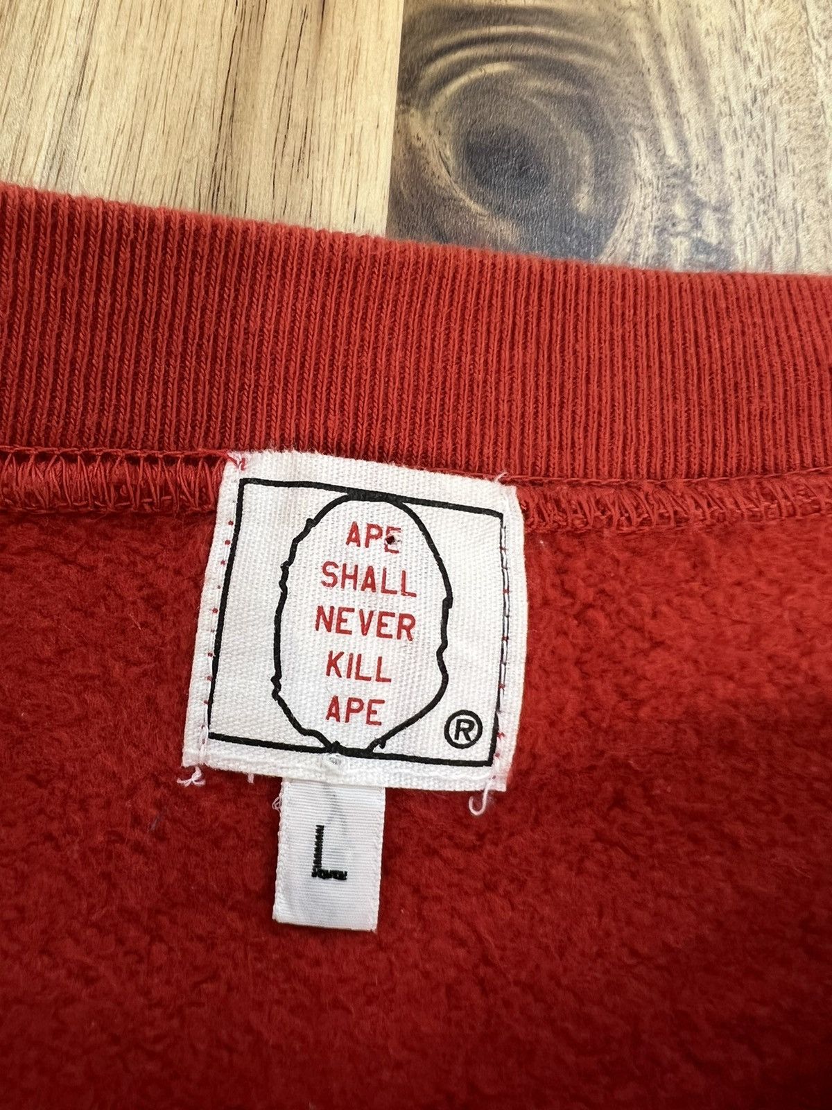 Bape Baby Milo Gutan Man Crewneck Sweatshirt Size US L / EU 52-54 / 3 - 4 Thumbnail