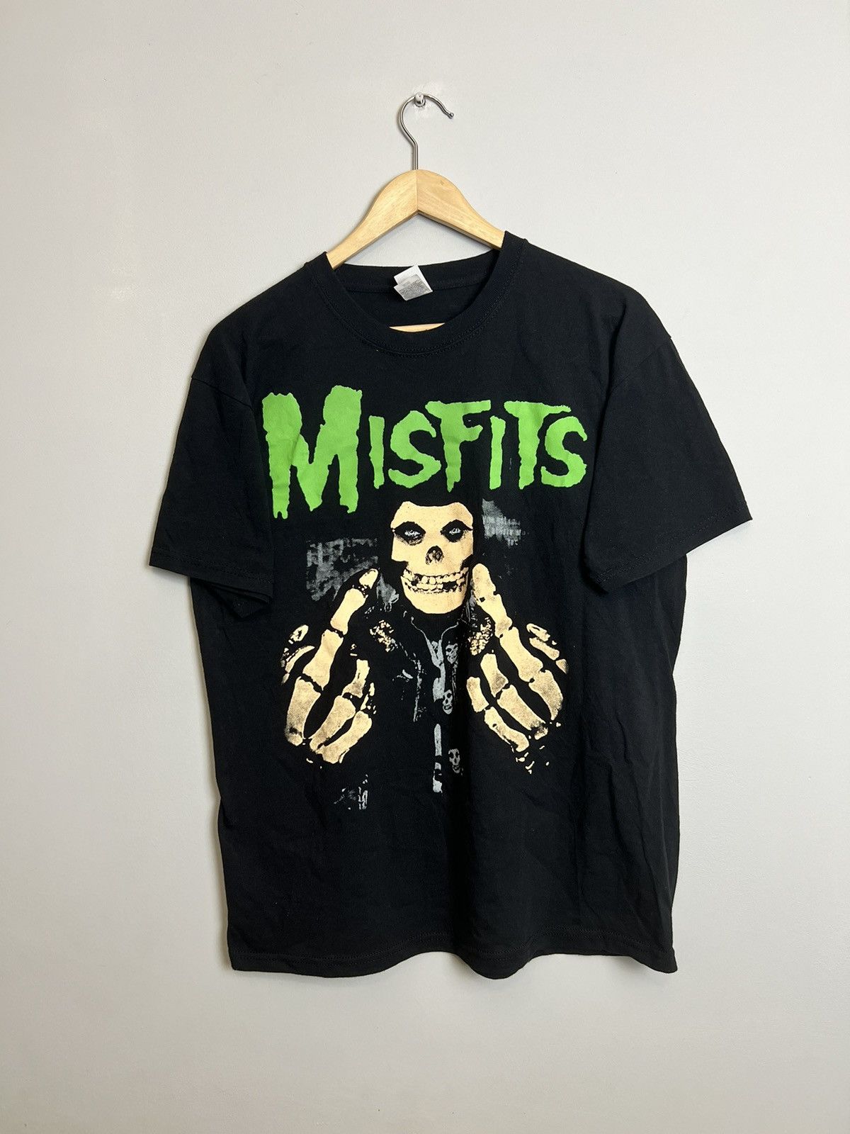 Band Tees Rare Vintage Y2K 00s Misfits Fiend Club Punk Band Tee Size US L / EU 52-54 / 3 - 1 Thumbnail
